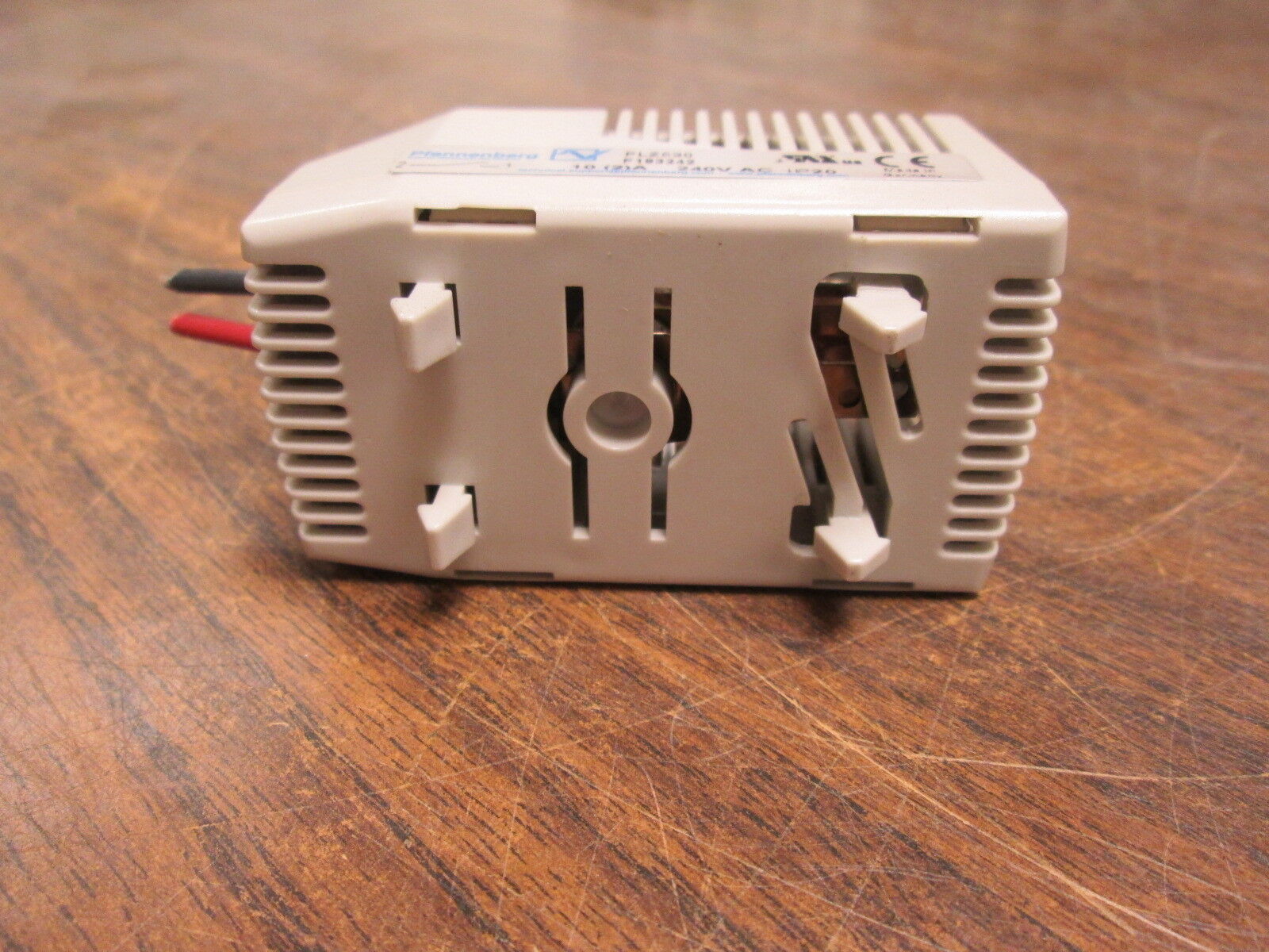 Pfannenberg Thermostat FLZ530 F193242 10A 240VAC Range: 30-140°F Used