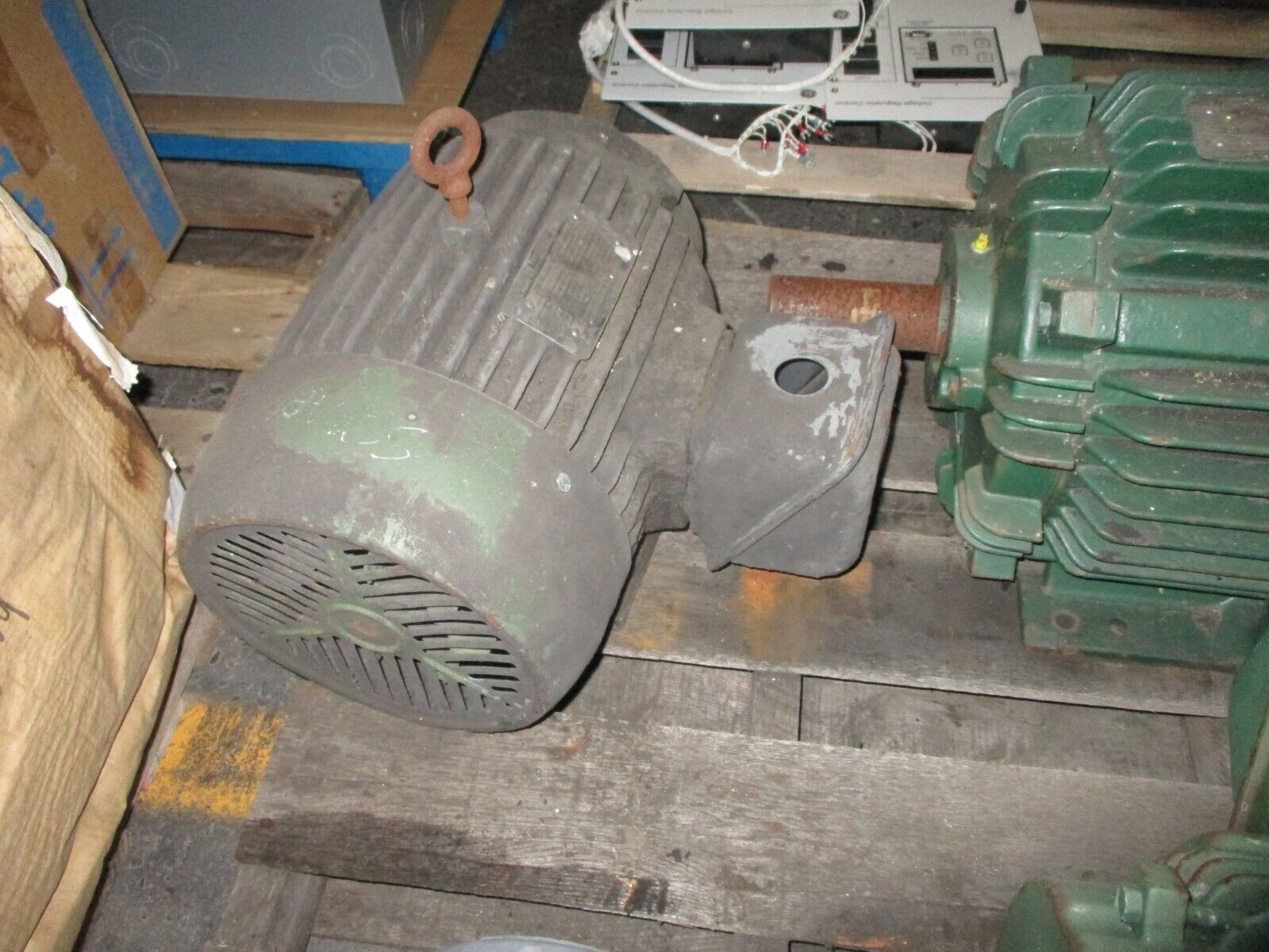 Toshiba Motor B0056F1F2AMH04 5HP 1800RPM 230/460V 13.4/6.7A 60Hz Used