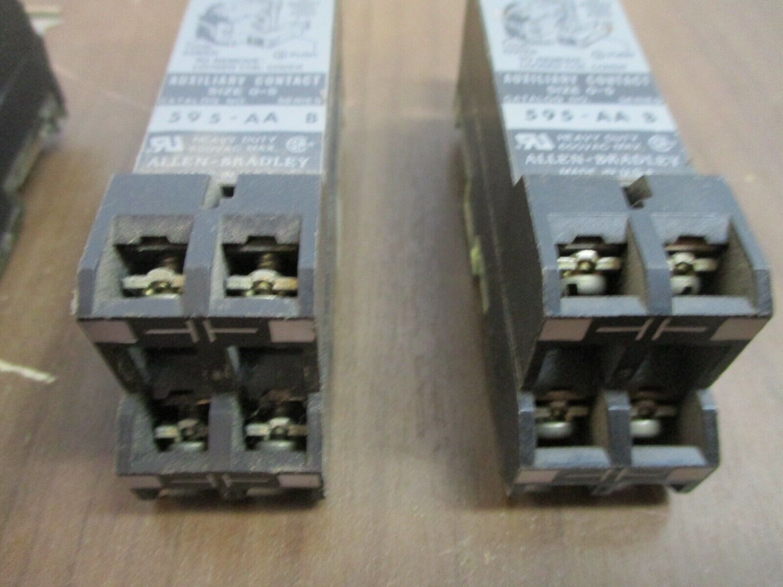 Allen-Bradley Aux Contact 595-AA Ser. B Size 0-5 *Lot of 4* Used