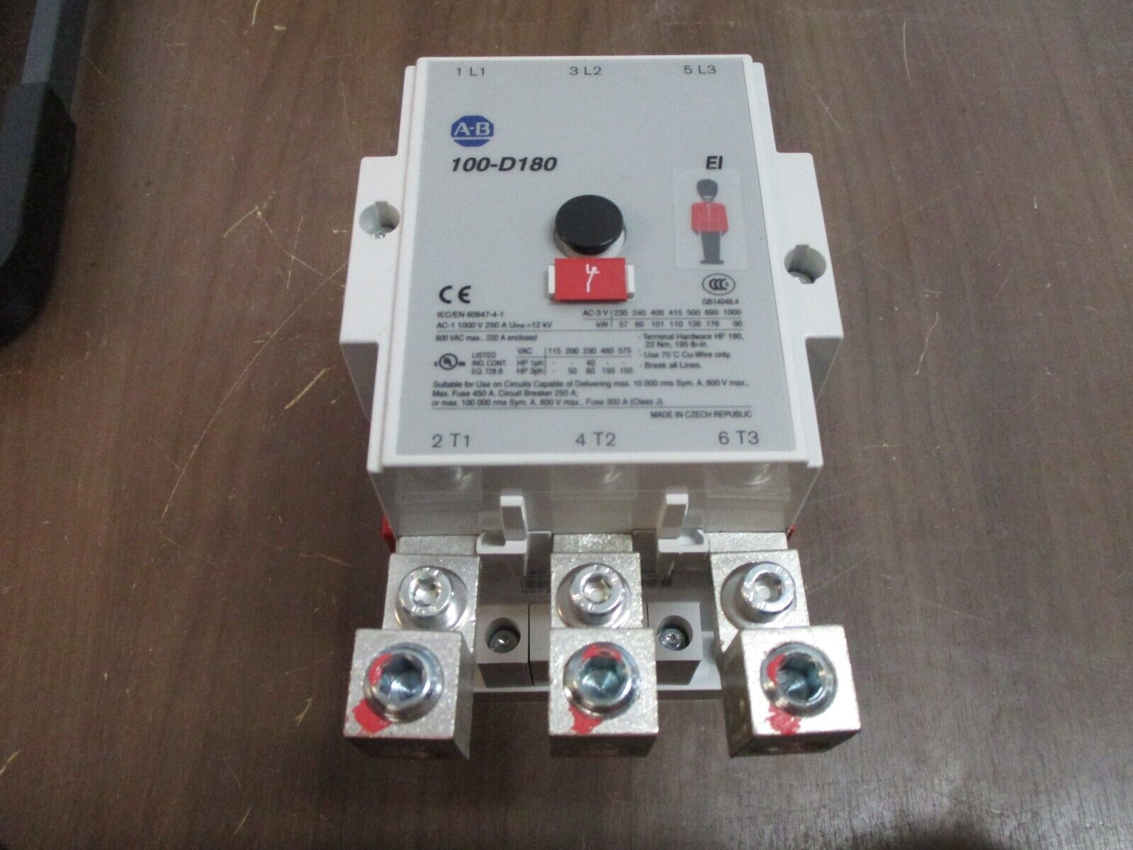Allen-Bradley Safety Contactor 100S-D180ED22C Ser. B 110-130V Coil 180A 600V