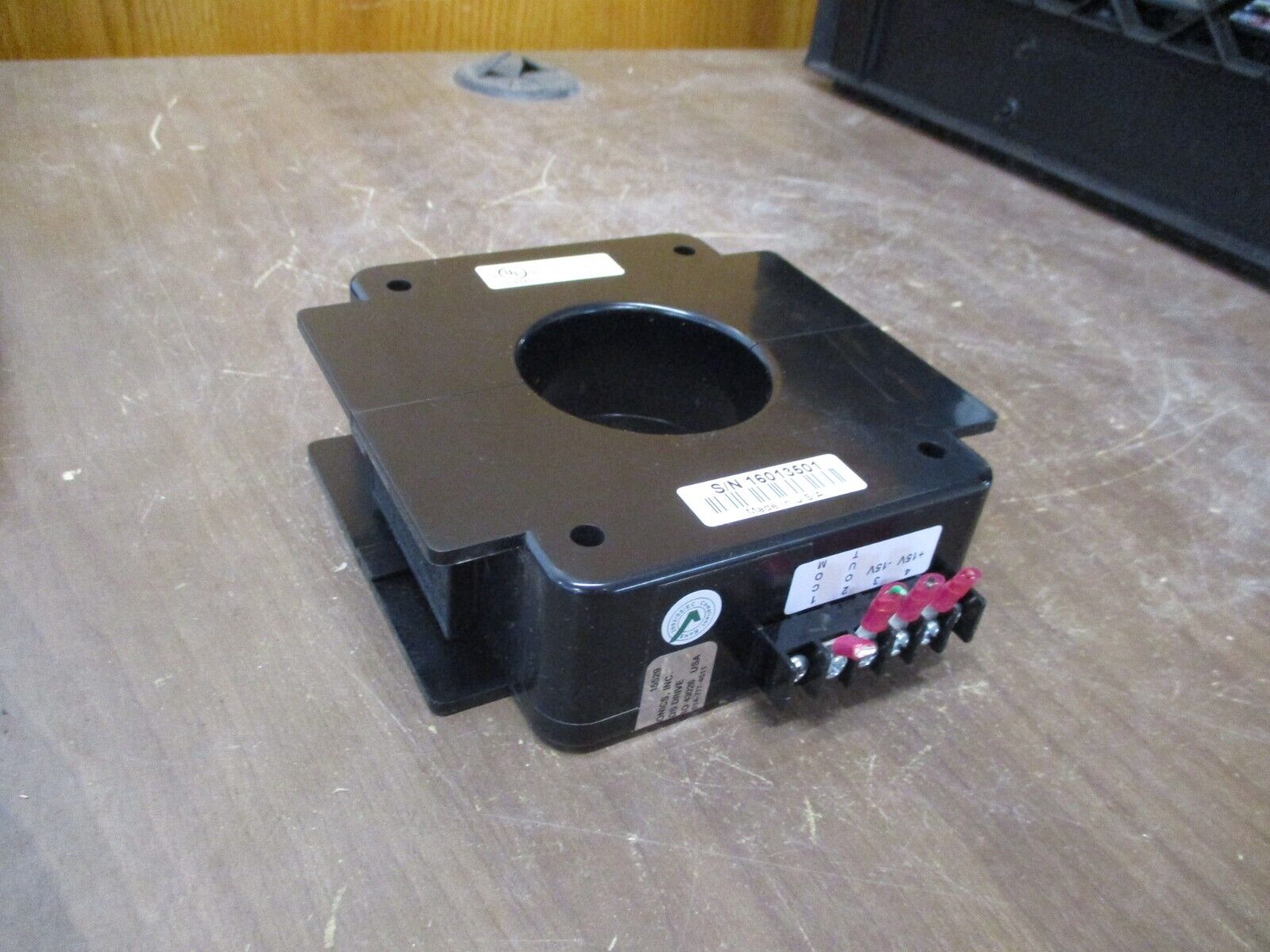 Ohio Semitronics Current Transducer CTG-102FSY31 Input: 0-1000A DC Used
