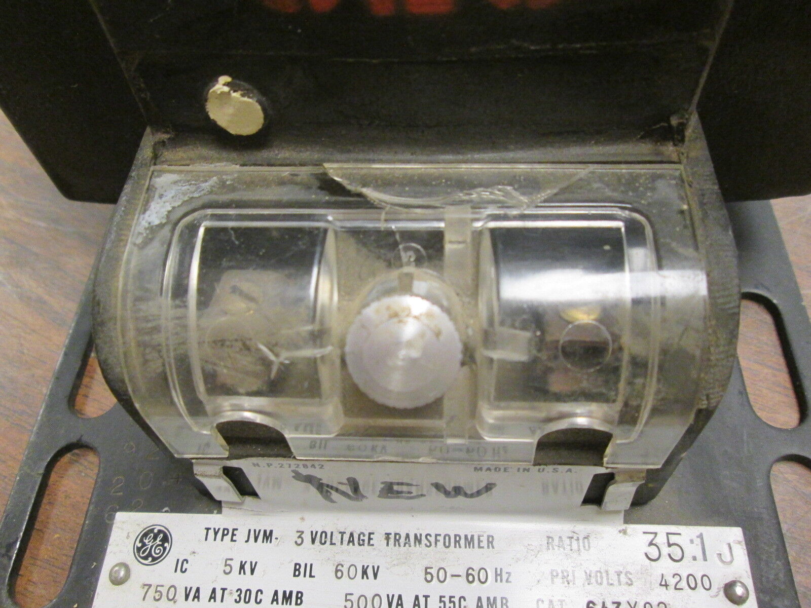 GE Type JVM Voltage Transformer 643X92 Ratio 35:1 Pri: 4200V 50-60Hz Used