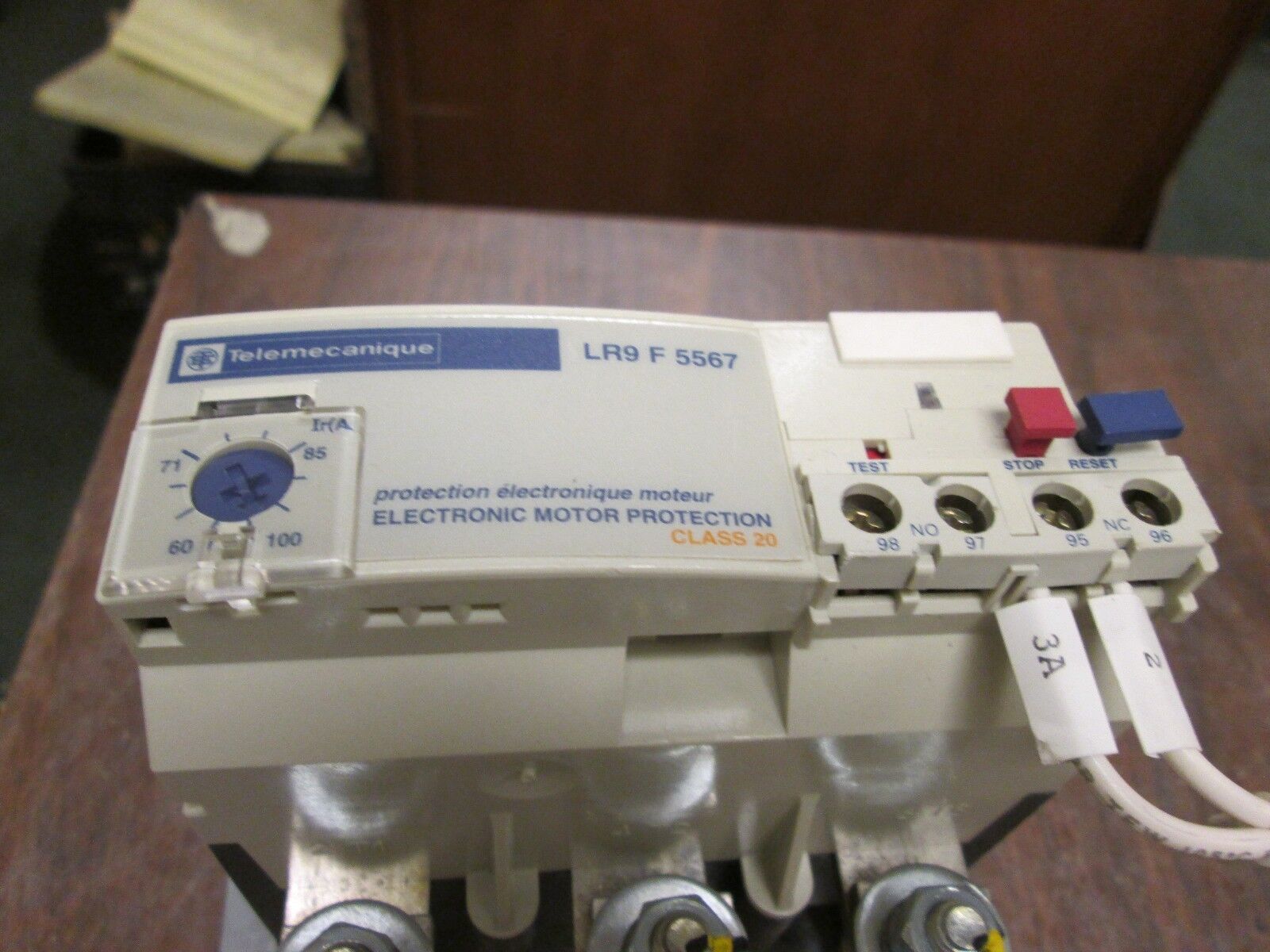 Telemecanique Electronic Motor Protection LR9F5567 60-100A 600V 50-60Hz Used