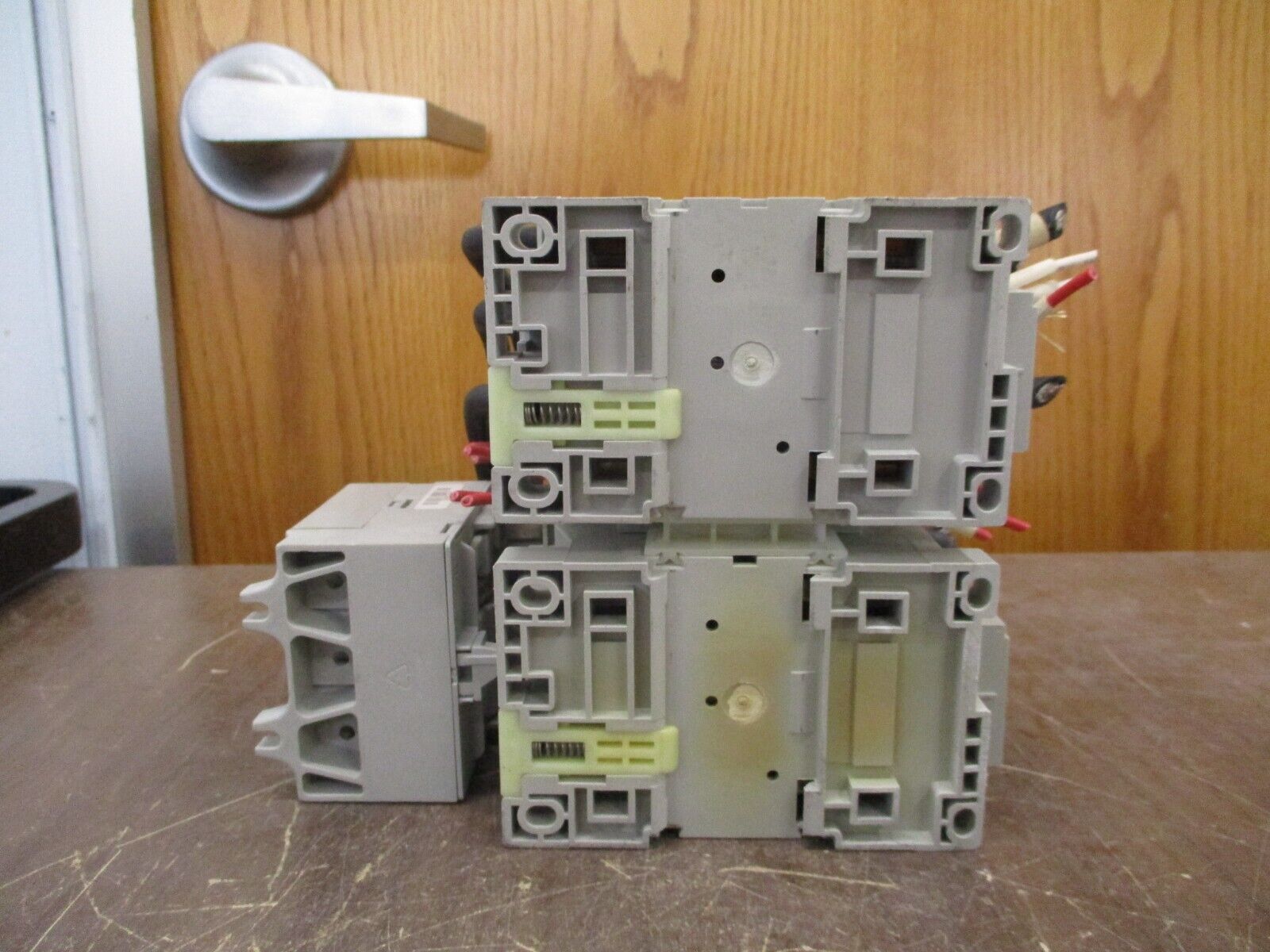 Allen-Bradley Reversing Starter 100-C72*00 / 193-EA2KE 120V Coil Trip: 26-85A
