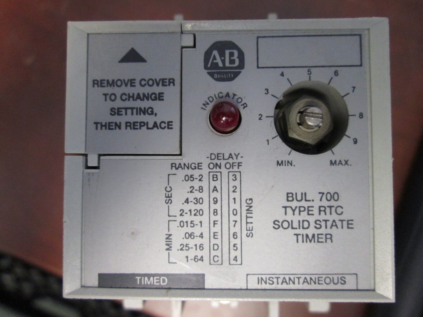 Allen-Bradley Solid State Timer 700-RTC11110U1 110/120VAC 120VDC Used