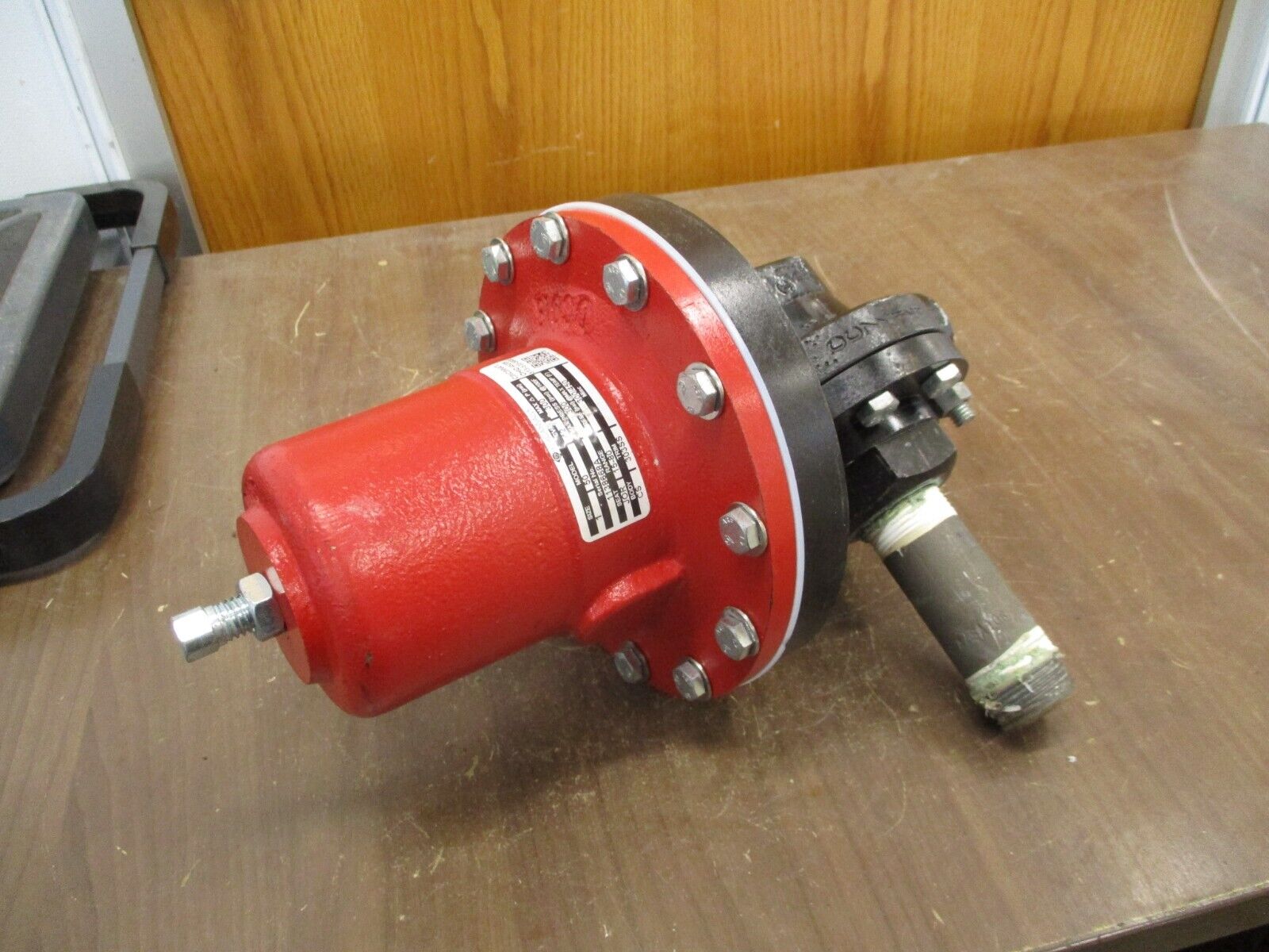 Jordan Valve Pressure Regulator 50 300 PSI Max Size: 1" Seat: JOR Range: 15-80