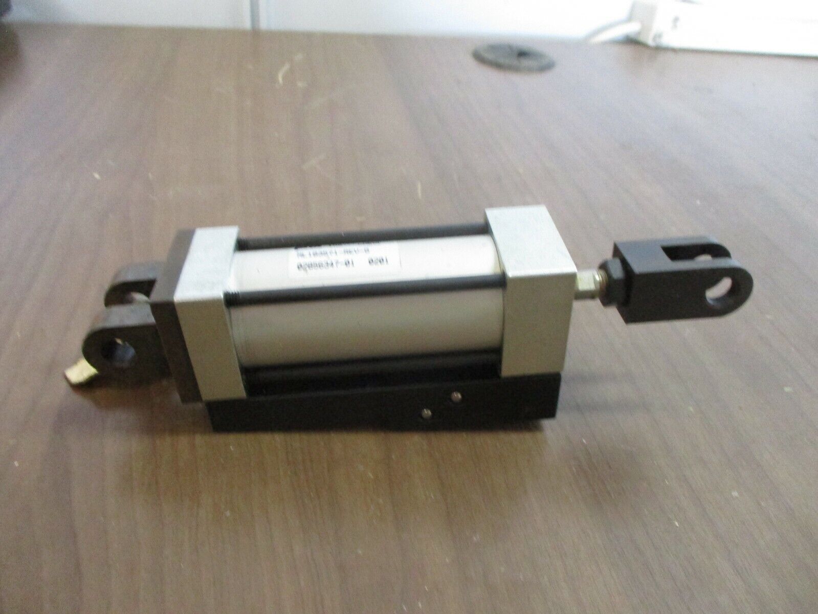 PHD Inc. Cylinder ML183571-REV-G Used