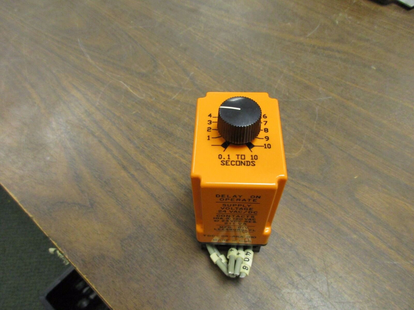 Diversified Electronics Time Delay Relay TDC-24-AKA-010 24V Range:0.1-10Sec Used