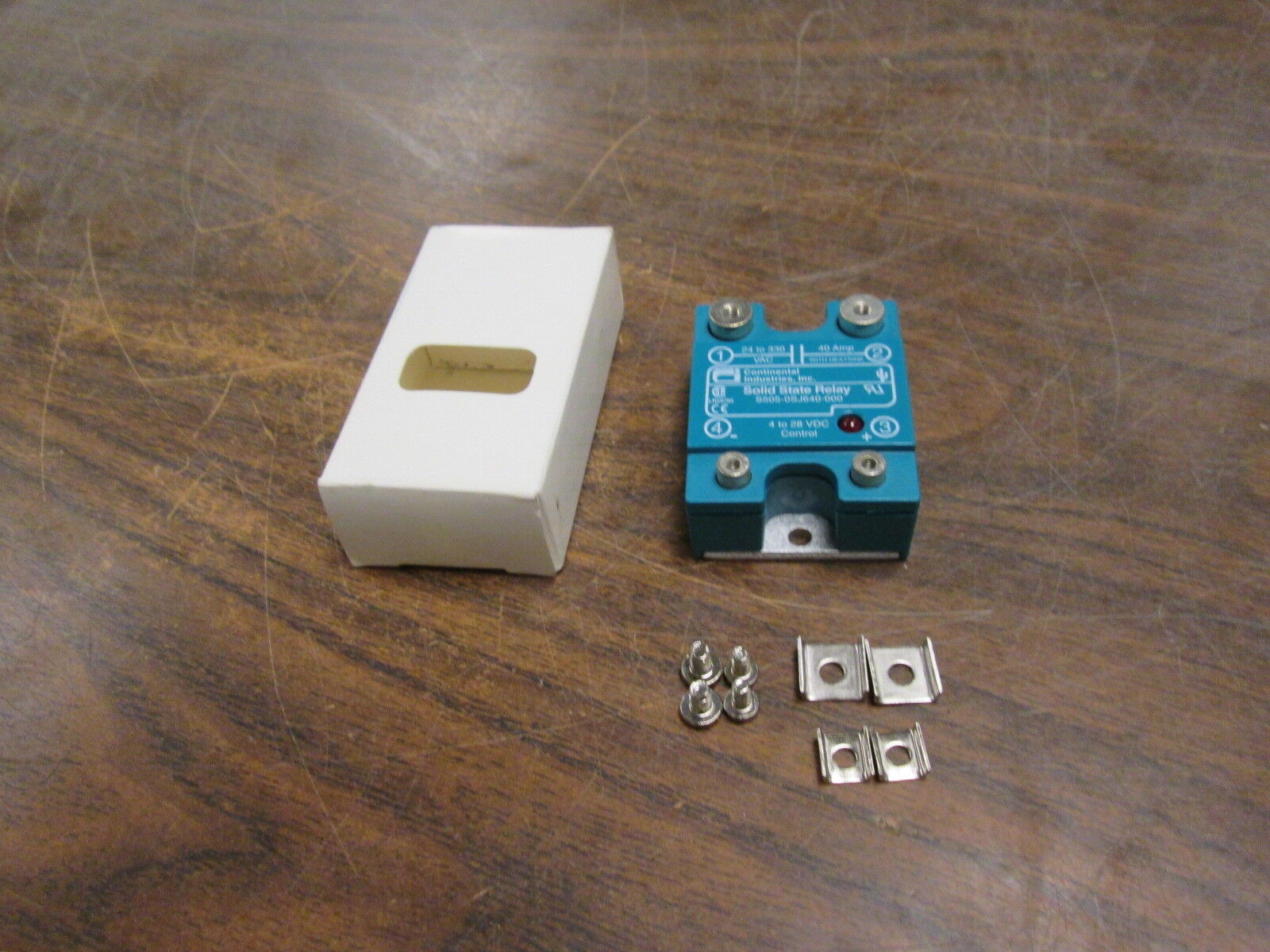 Continential Industries Solid State Relay S505-0SJ640-000 Input:4-28VDC New Surp
