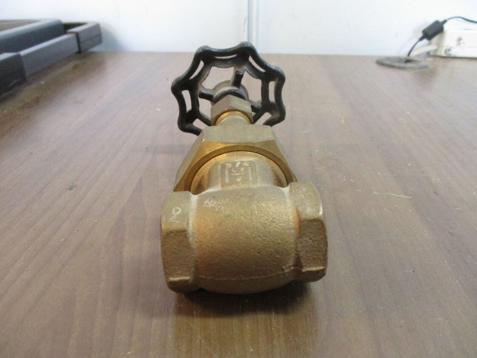 Hammond Gate Valve IB629 Size: 3/4" 150SWP 300WOG Used