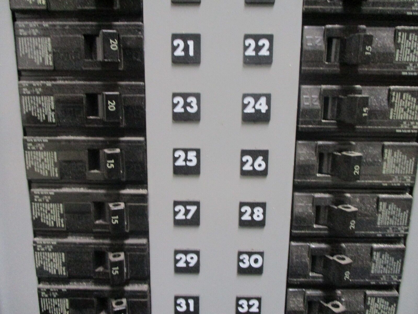 Siemens Main Breaker Circuit Breaker Panel BG42MB4150STM 150A Main 42-Slot Used