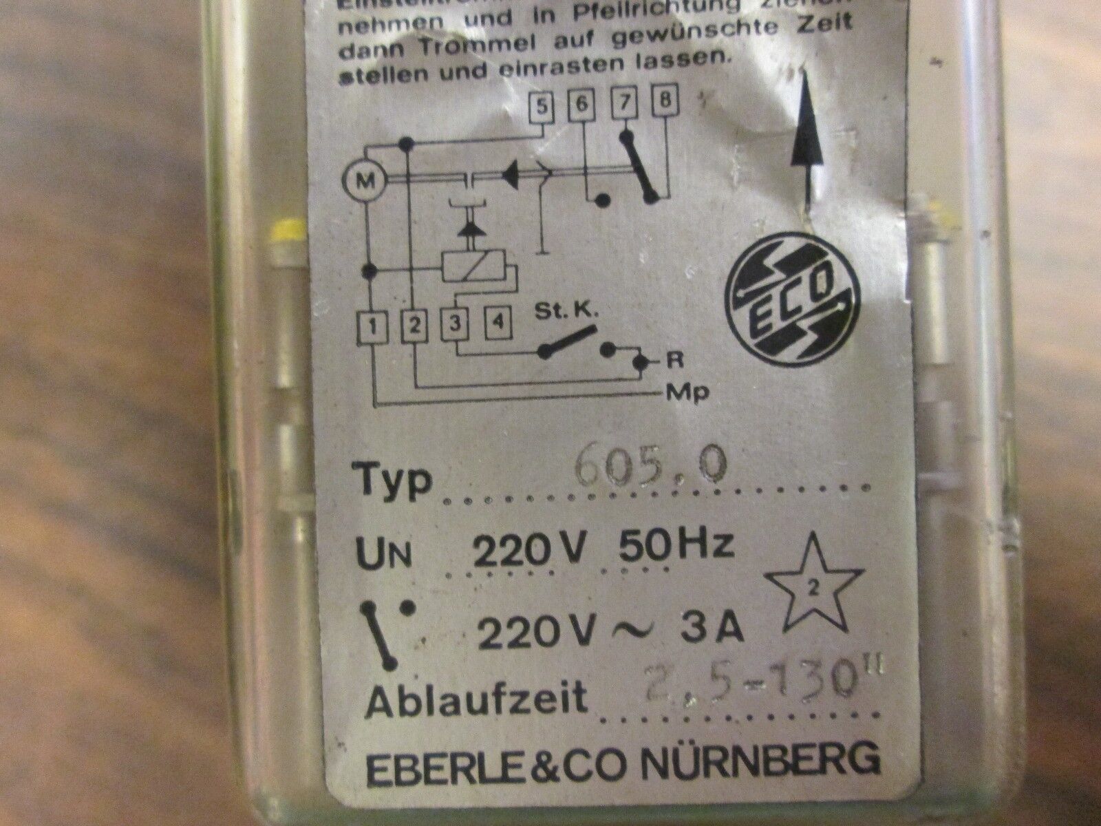 Eberle & Co Timer 605.0 , 2.5-130 Sec. 220V 3A 50Hz *Cracked Corner* Used