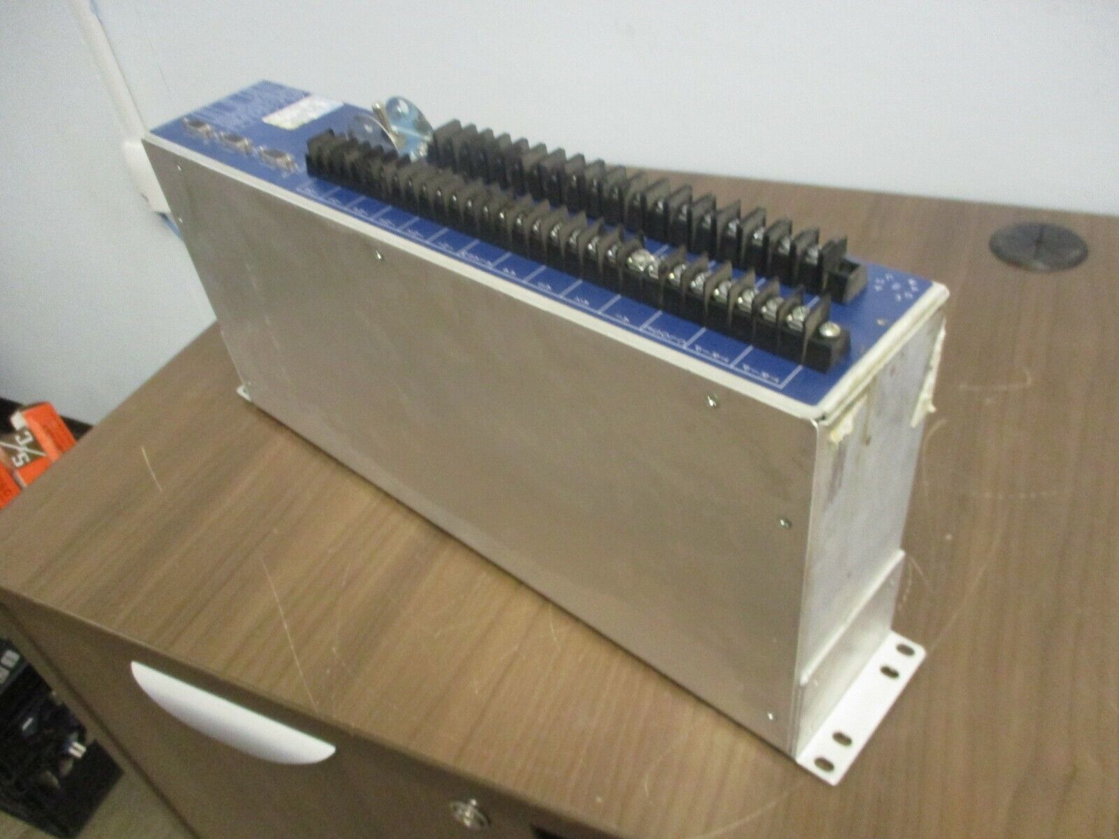 SEL Model SEL-251 Distribution Relay 251000-4556UVGB Power Supply:125VAC/DC Used