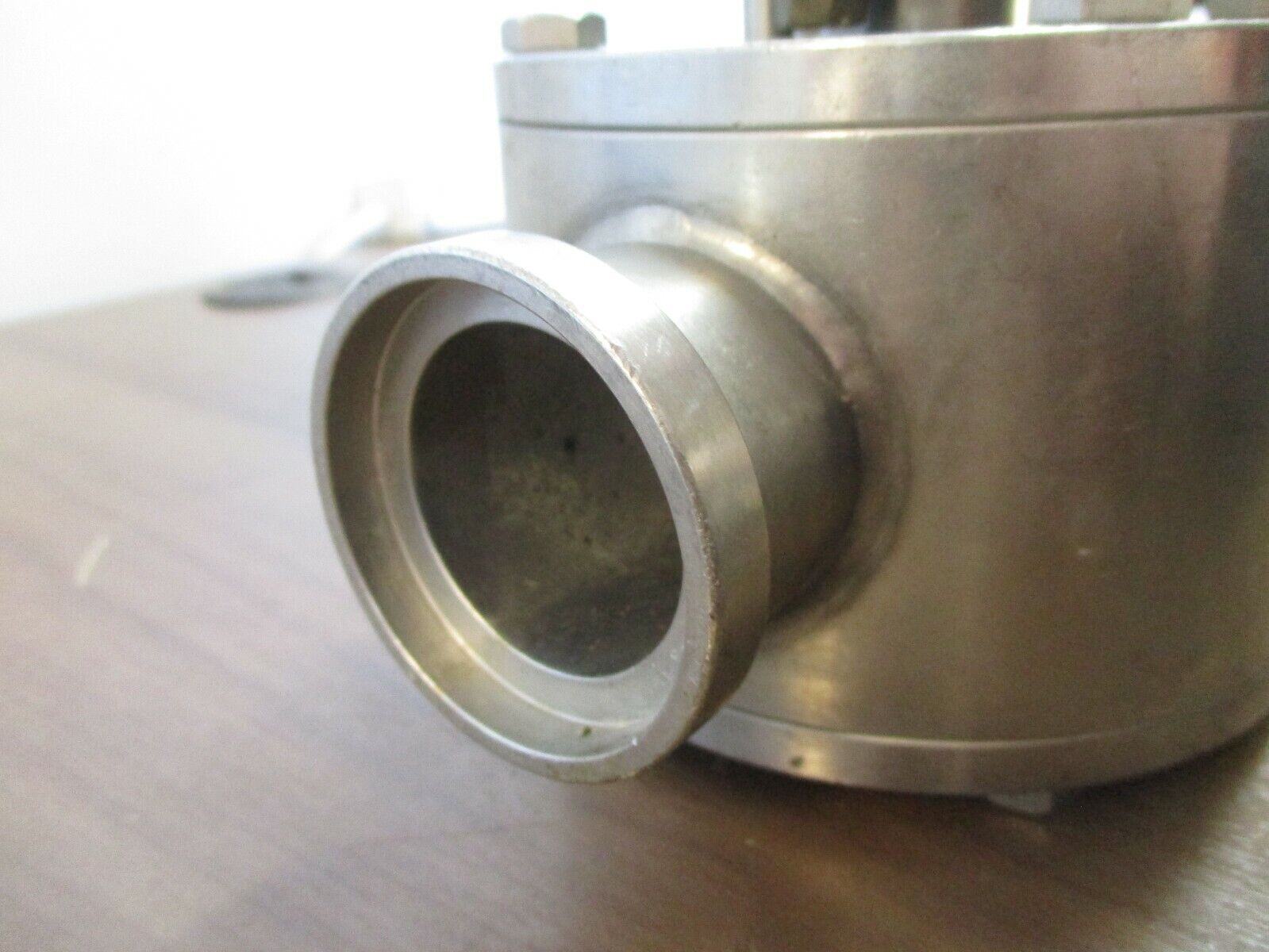 Quality Control Stainless Steel Ball Valve Size: 1.5" Used