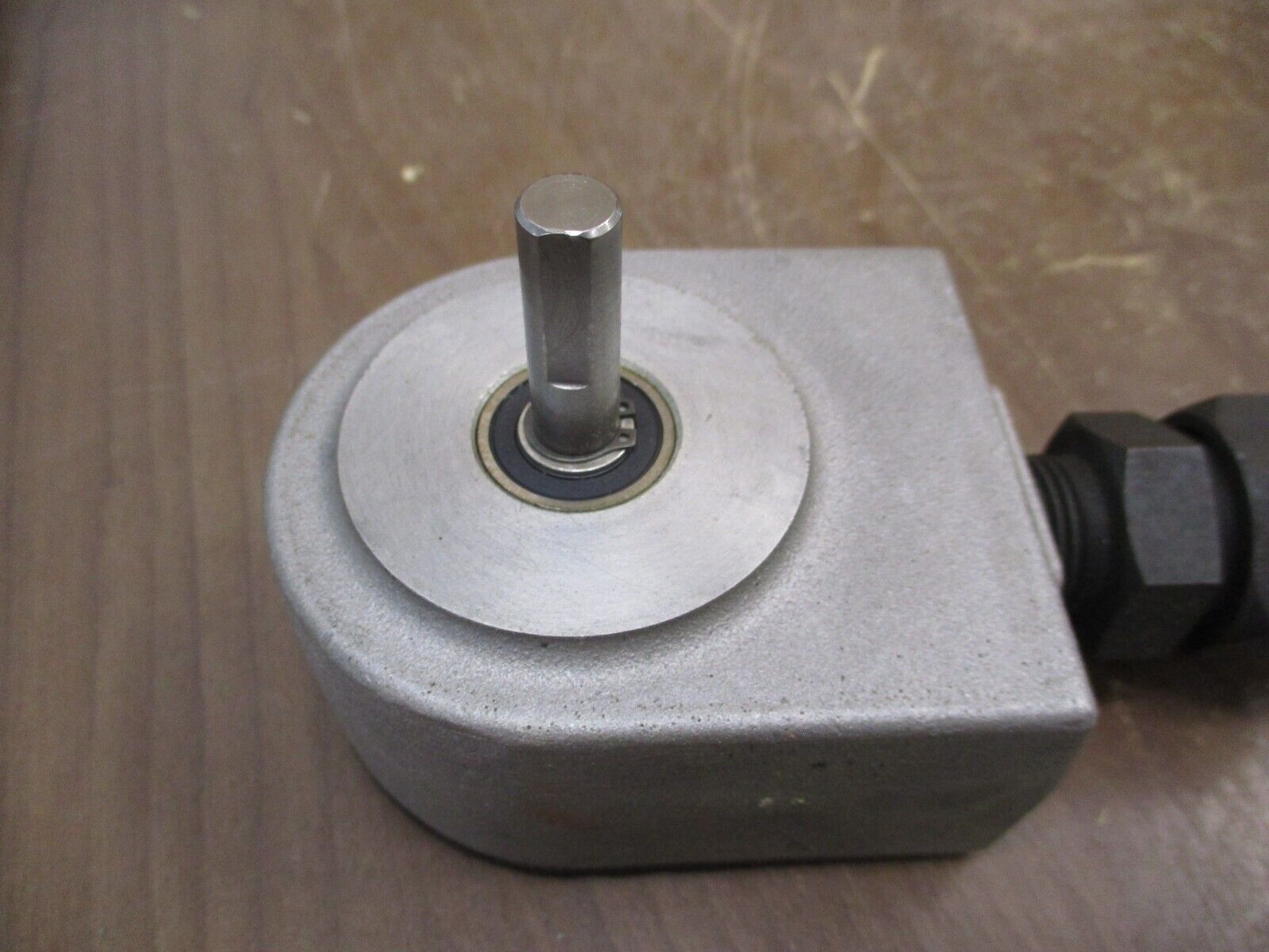 Red Lion Controls Wheel Sensor LSCSF100 *No Box* New Surplus
