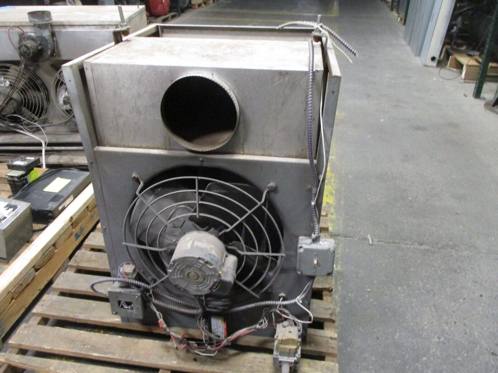 Sterling Natural Gas Heater GVF-2005 200,000BTU Input 160,000BTU Output 115V 1Ph