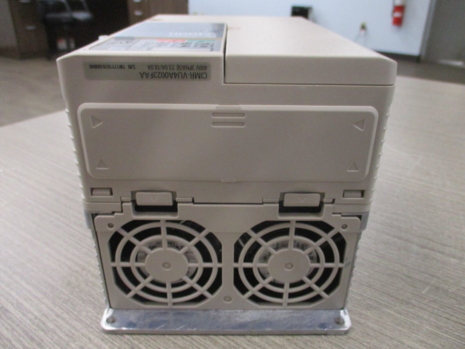 Yaskawa V1000 AC Drive CIMR-VU4A0023FAA Rev. D 10HP 380-480V New Surplus