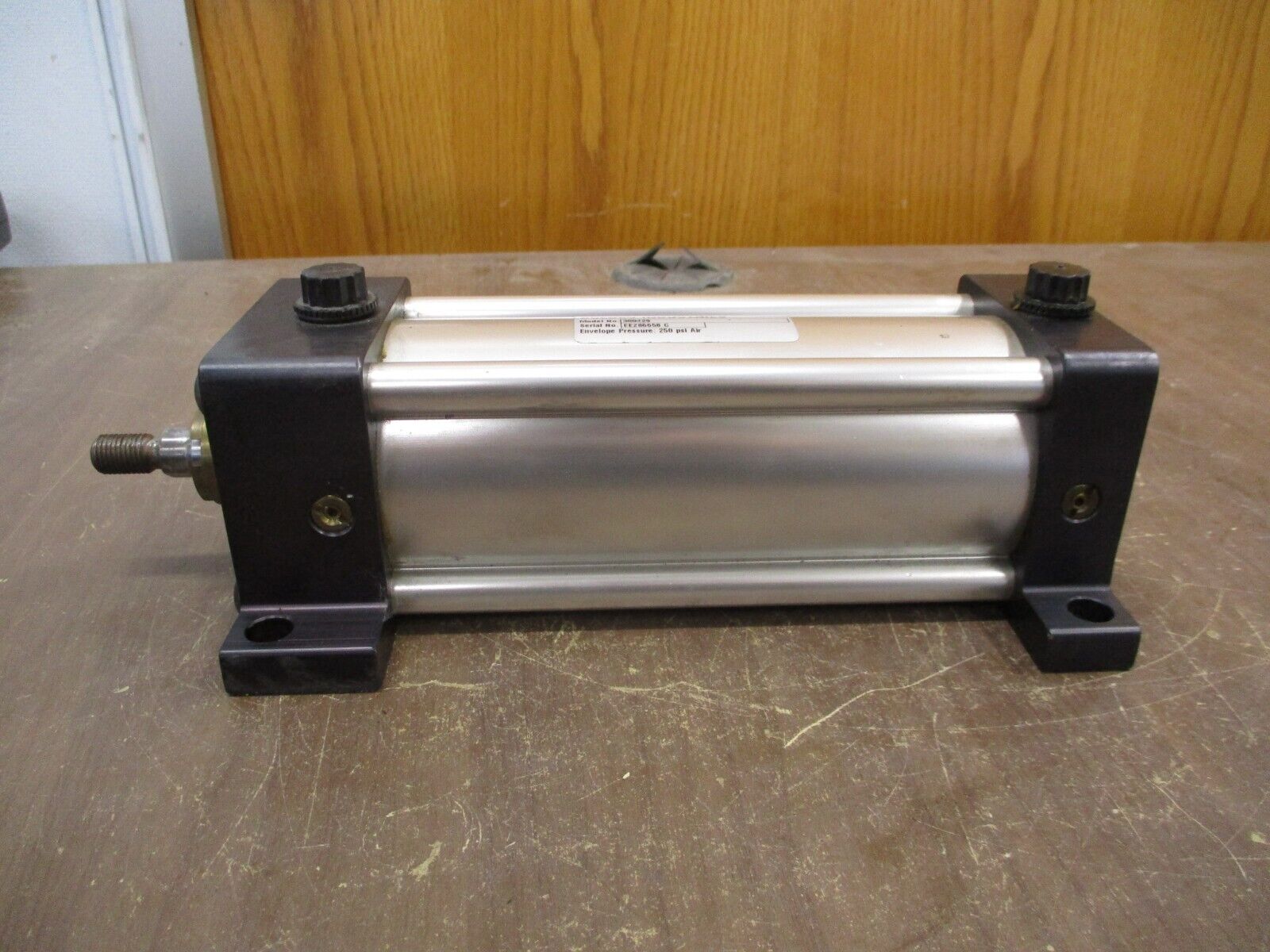 Goldco Industries Pneumatic Air Cylinder 300129 250PSI Used
