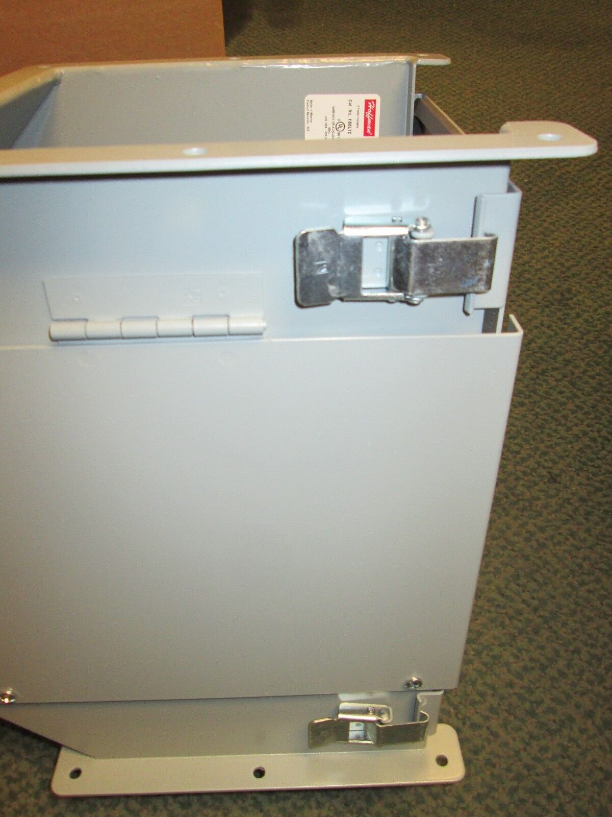 Hoffman Wireway Tee F88LTC Size 8x8" New Surplus