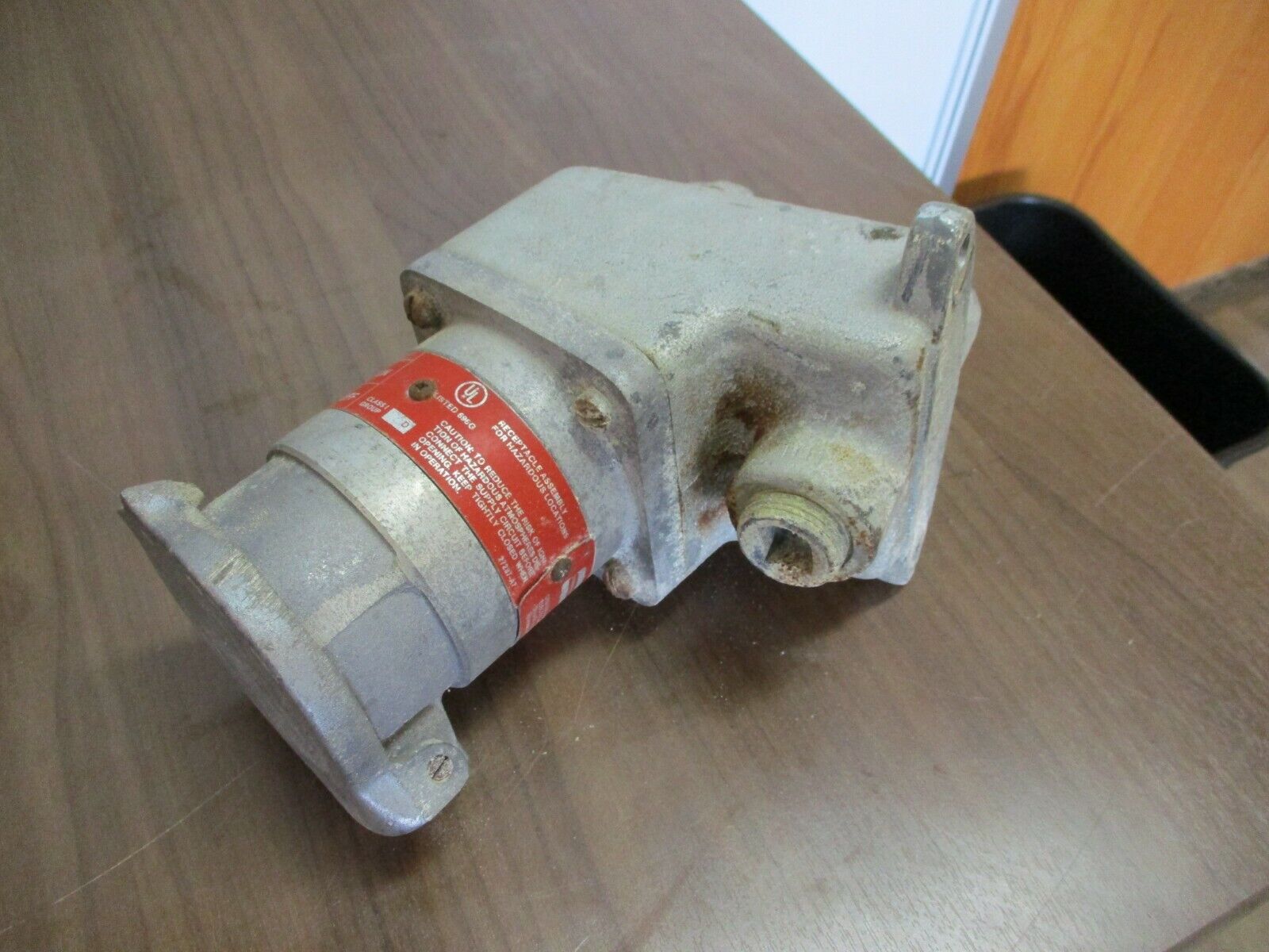 Crouse-Hinds, Arktite Receptacle, part#:CESD2213, 7/30A, 230/460V, 60Hz, used