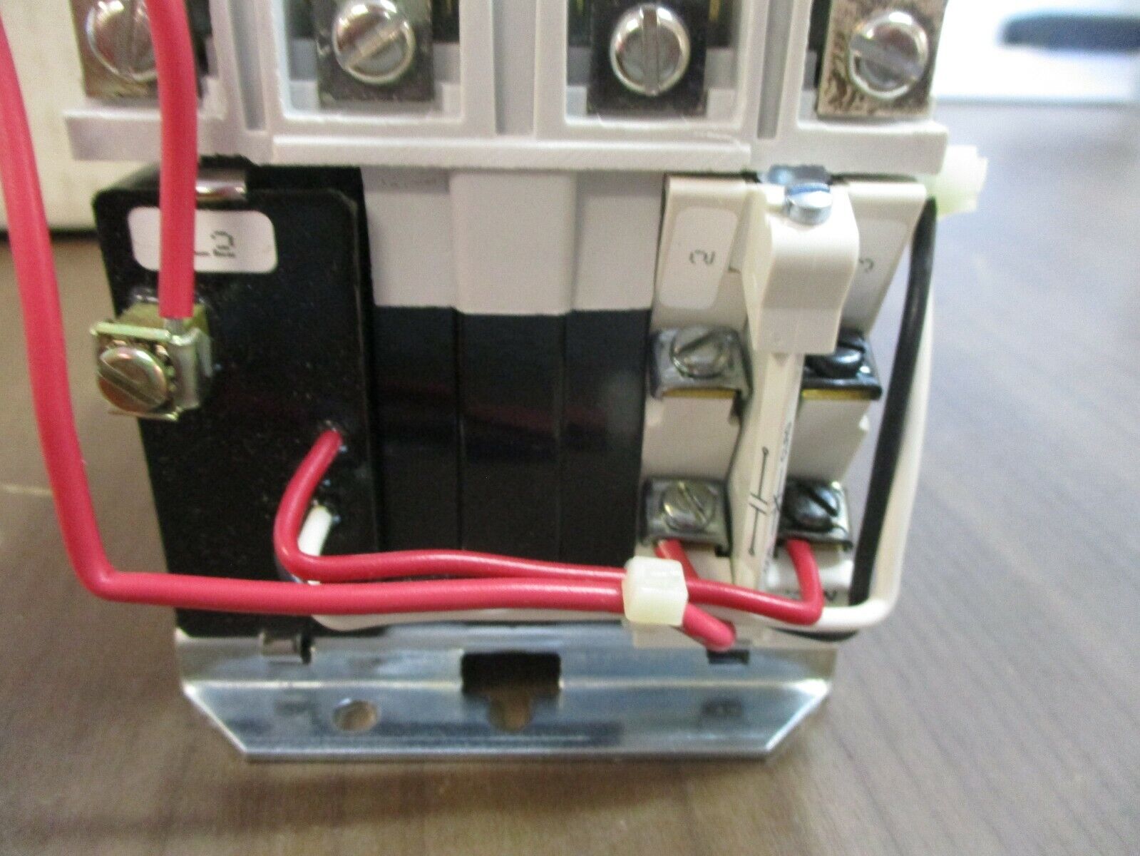 Westinghouse AC Lighting Contactor A202K1DZ-M 277V Coil 30A 600V 3Ph New Surplus