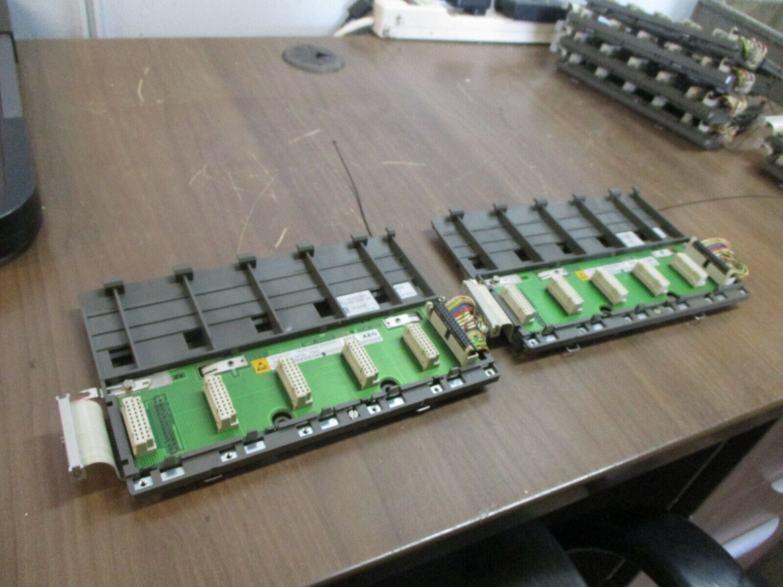 AEG DTA 201 Secondary Subrack 7628-042.244801 Rev. 10 5-Slot *Lot of 2* Used