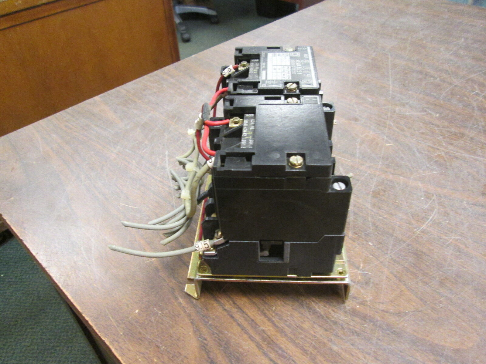Square D Size 1 Reversing Contactor 8702 SC0-2 8702 SC0-2 120V Coil Used