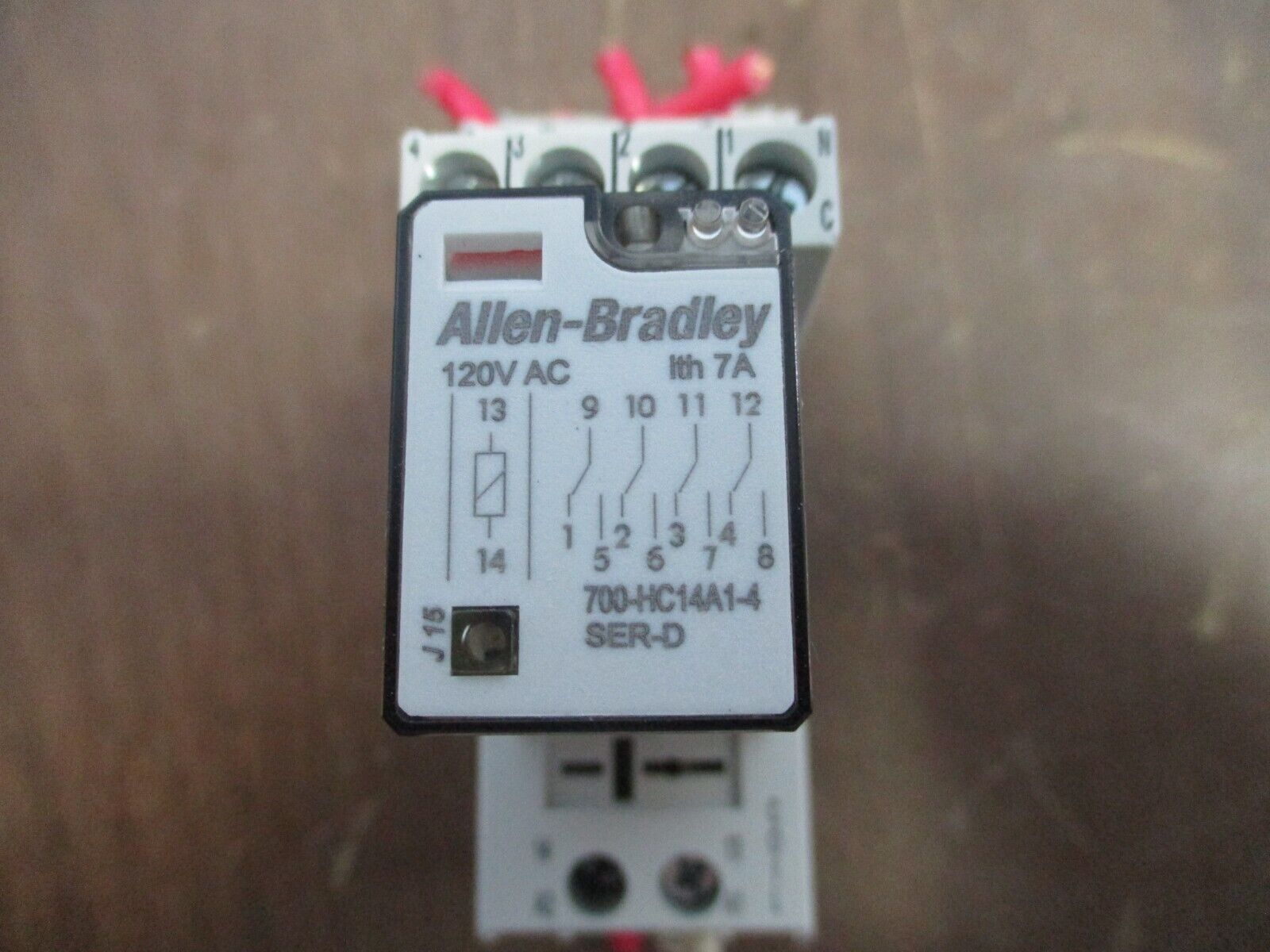 Allen-Bradley Relay w/ Base 700-HC14A1-4 Ser. D 120V Coil 700-HN104 Base Used