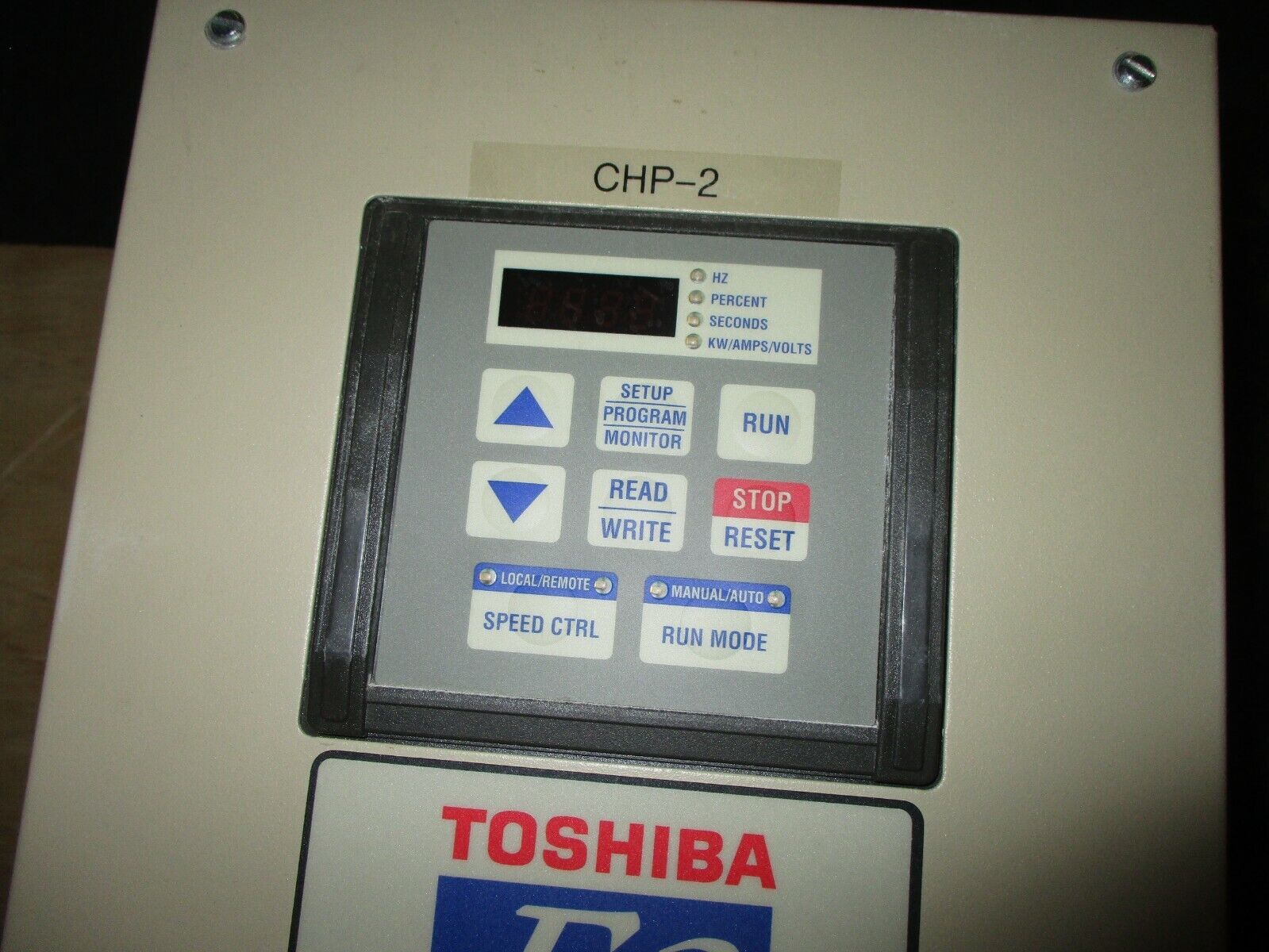 Toshiba E3 AC Drive w/ Disconnect VT130E3U4055A 5HP 3Ph Used