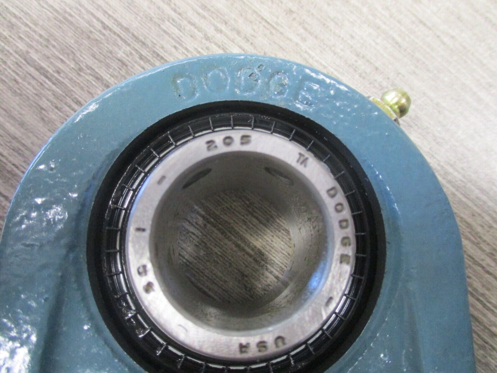 Dodge Pillow Block Bearing 124465 TB-SC-100 New Surplus