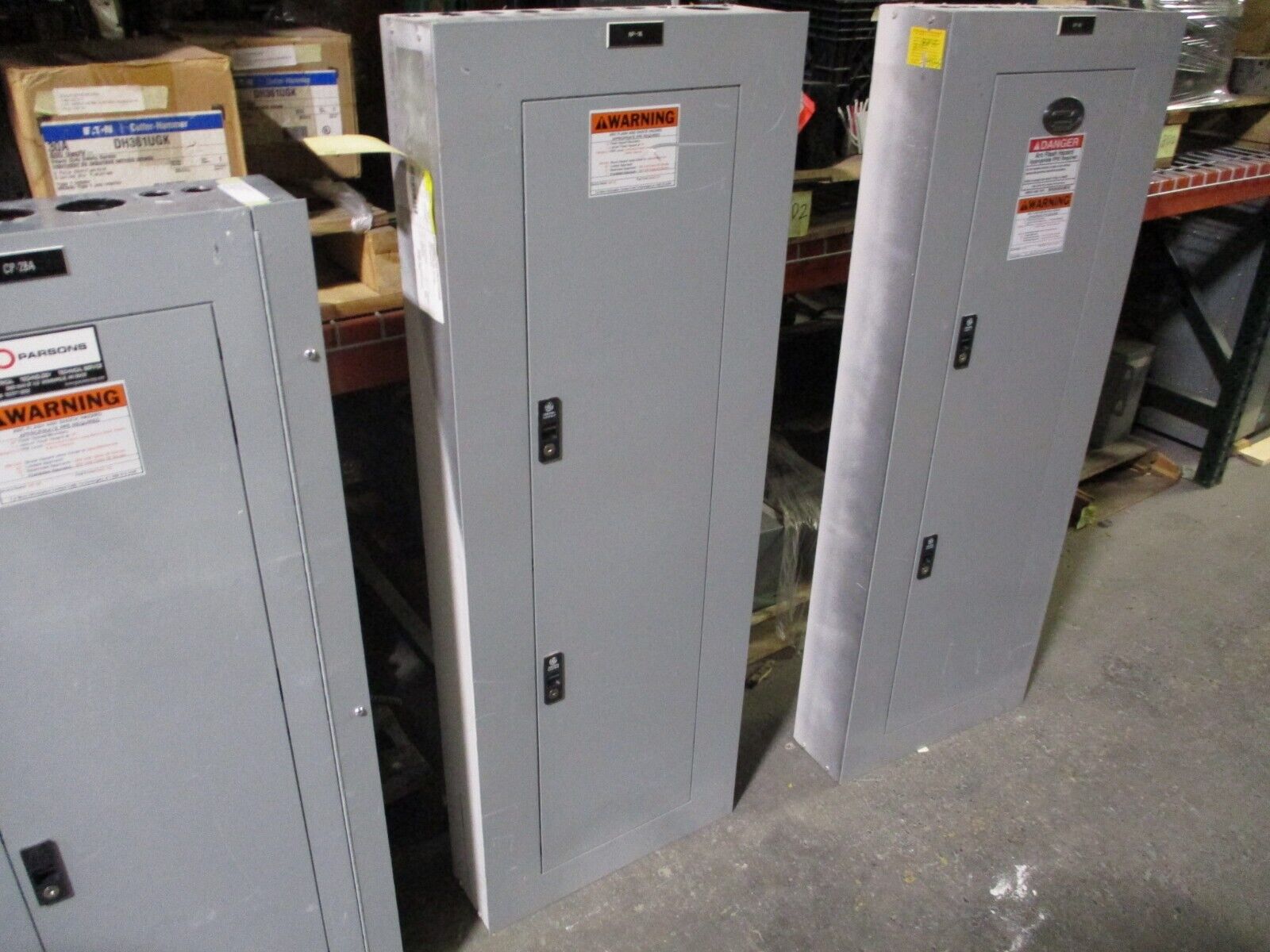 GE Main Breaker Circuit Breaker Panel AQF3422ATX 225A Max, 200A Main 208/120V