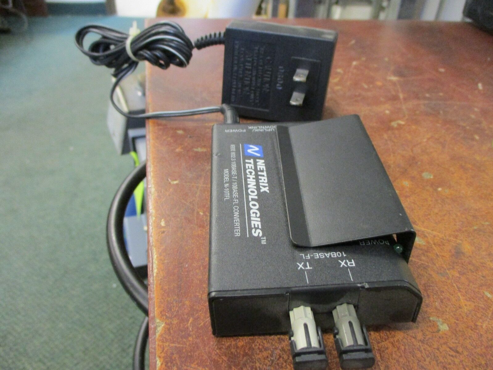 Netrix Technologies  Converter N-10TFL IEEE 802.3 10 Base-T/10BASE-FL Used