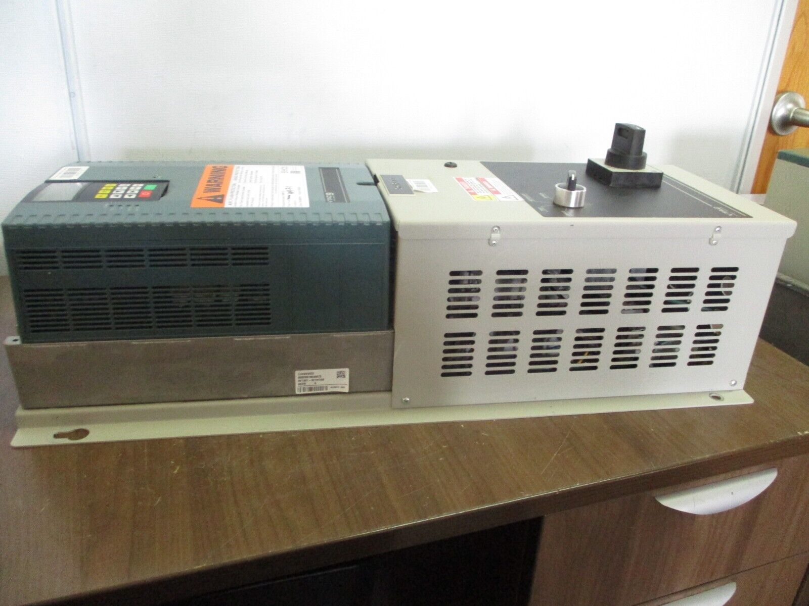 Rockwell Automation VTAC 9 AC Drive w/ Bypass 9VT401-027HTAN Ser. A 20HP 3Ph