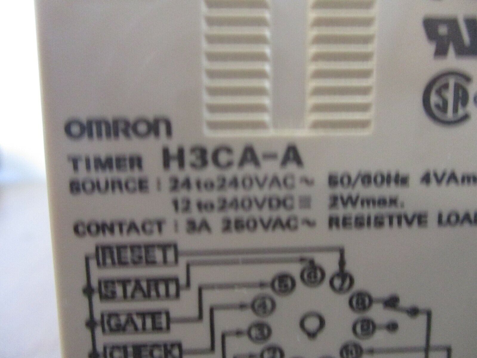 Omron Timer H3CA-A Range: 0.1s-9990h w/ Base Used