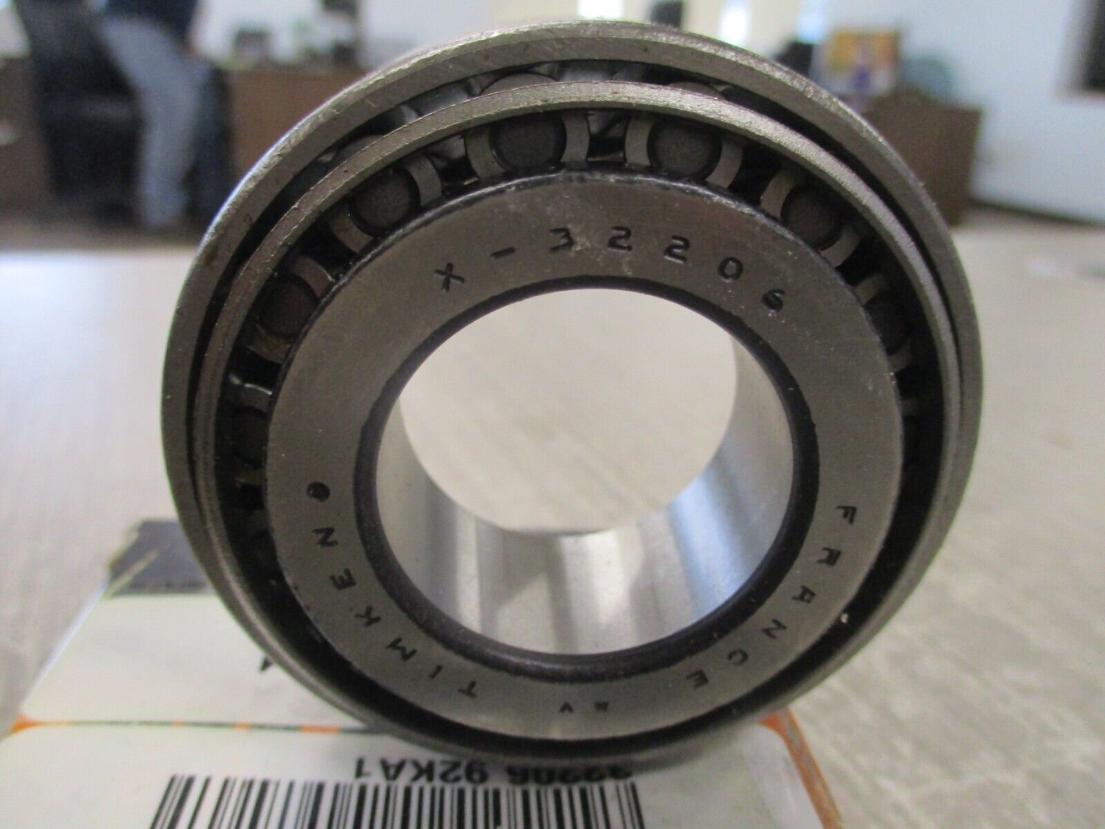 Timken Tapered Roller Bearing 32206 92KA1 New Surplus