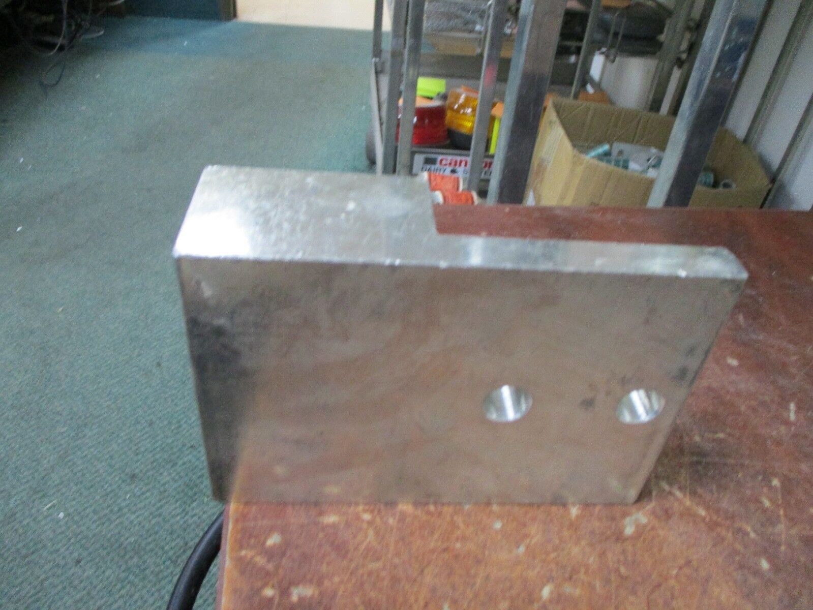 Burndy  Mechanical Lug  Part # KK3A40U-2  3 Pole  800 KCMIL-350  Used