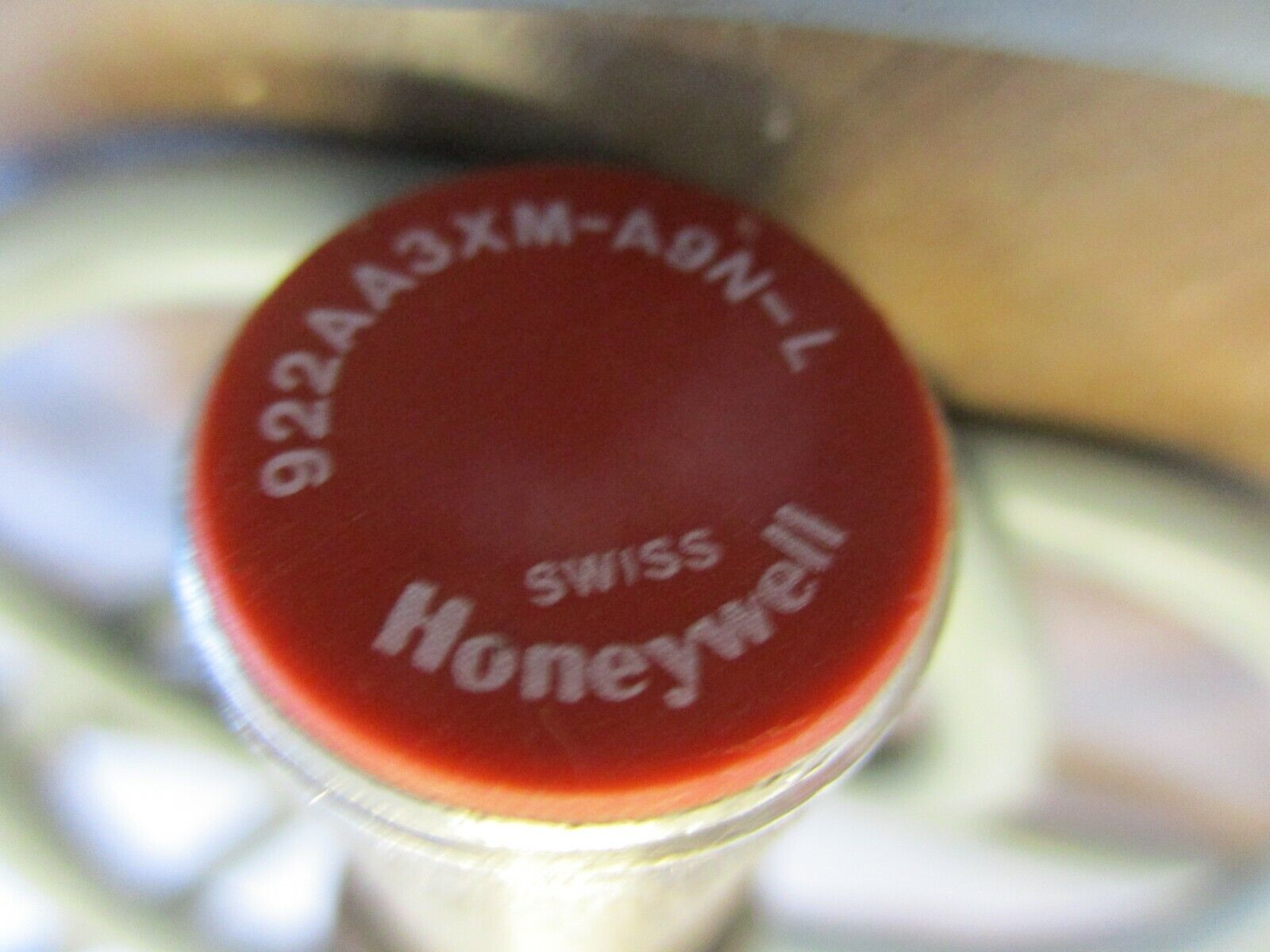 Honeywell Proximity Switch 922AA3XM-A9N-L Used