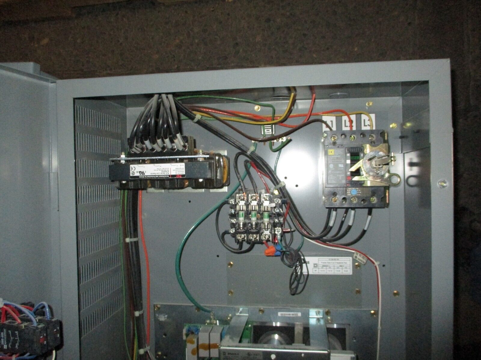 Square D EconoFlex Altivar AC Drive w/ Bypass 8839 58EJG4VY Ser. A 15HP 3Ph Used