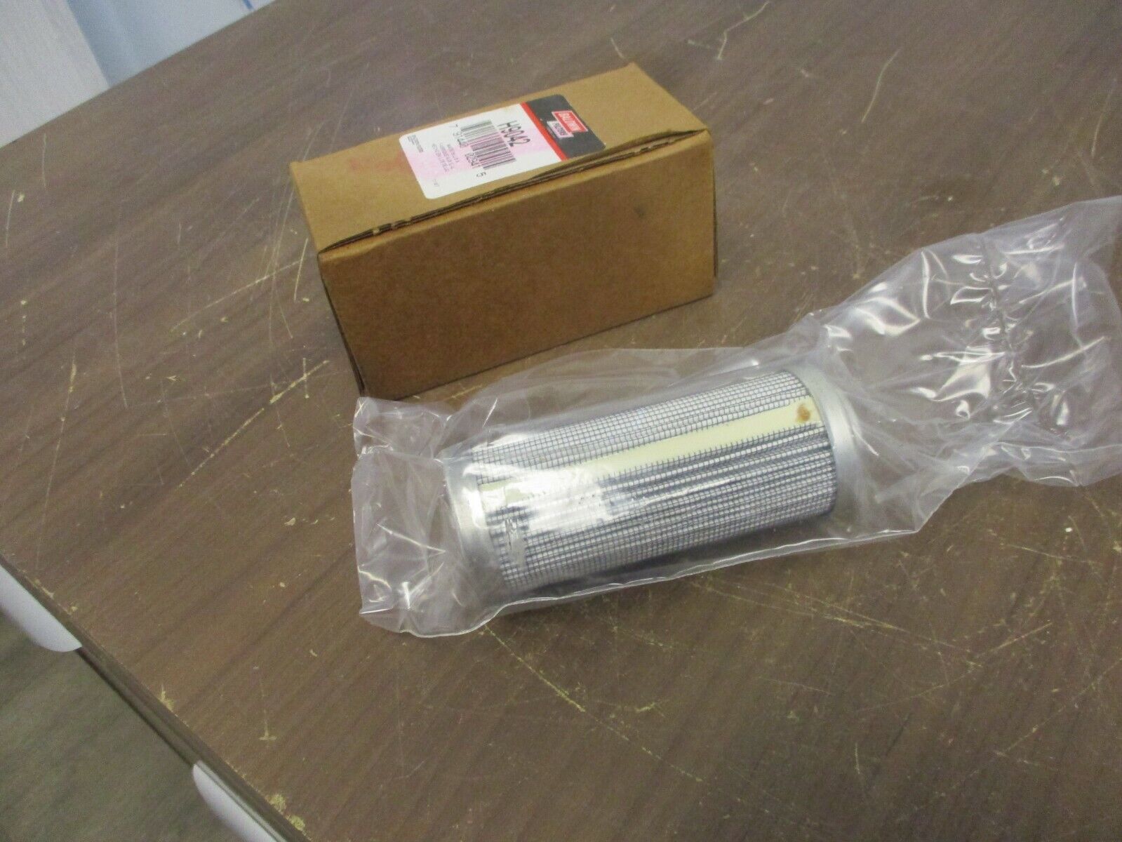BALDWIN Filters Filter Element H9042 New Surplus