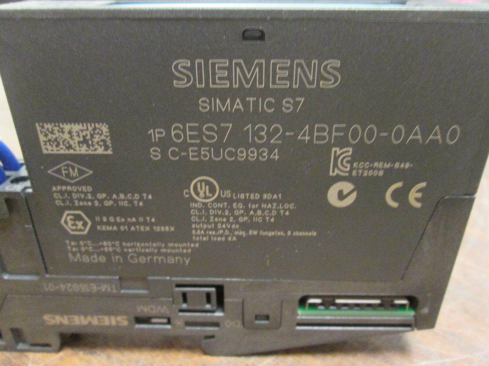 Siemens Simatic S7 8-PT Digital Output Module 6ES7 132-4BF00-0AA0 24VDC 0.5A
