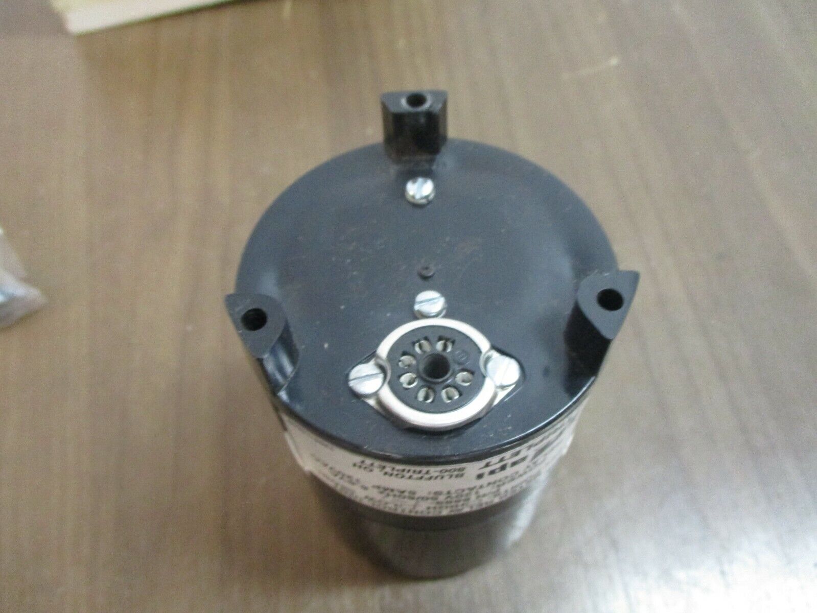Triplett Meter Relay Control Unit 8889-3001 120V 50/60Hz 6.8VA New Surplus