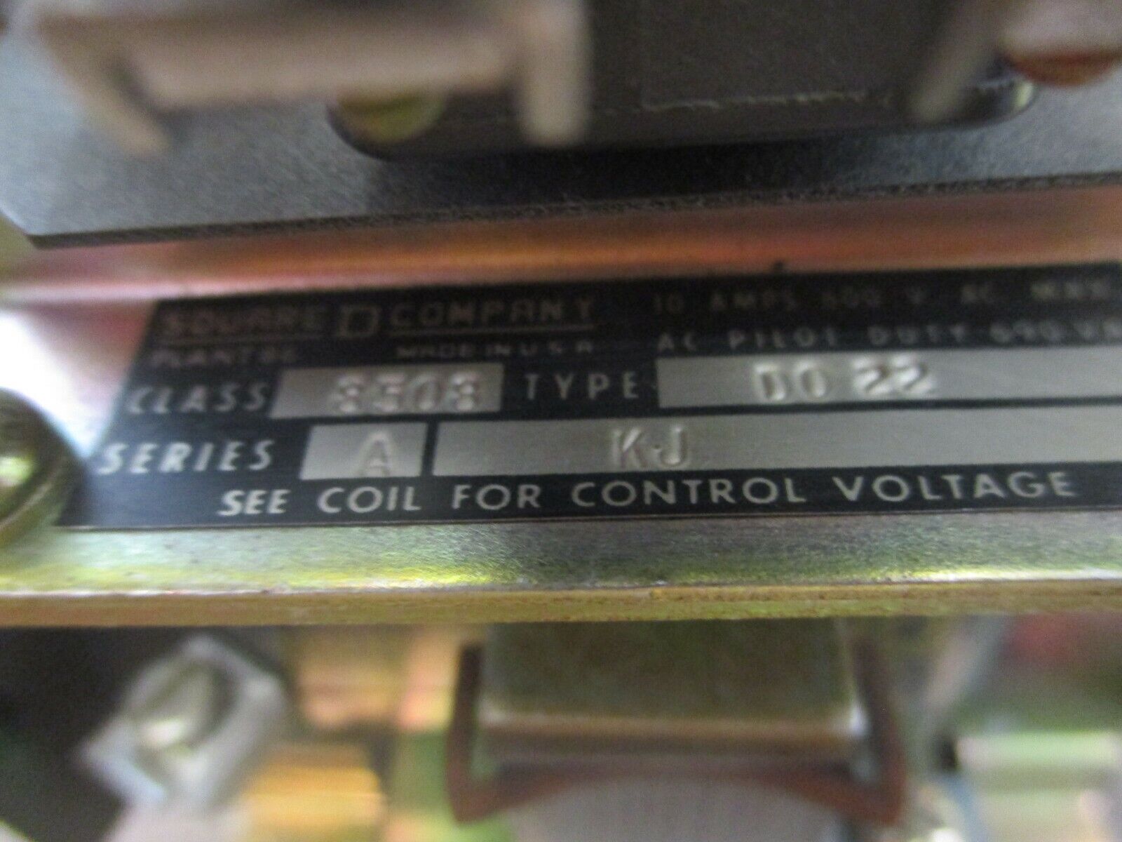 Square D AC Control Relay 8508 D0-22 Ser. A 120V Coil Used