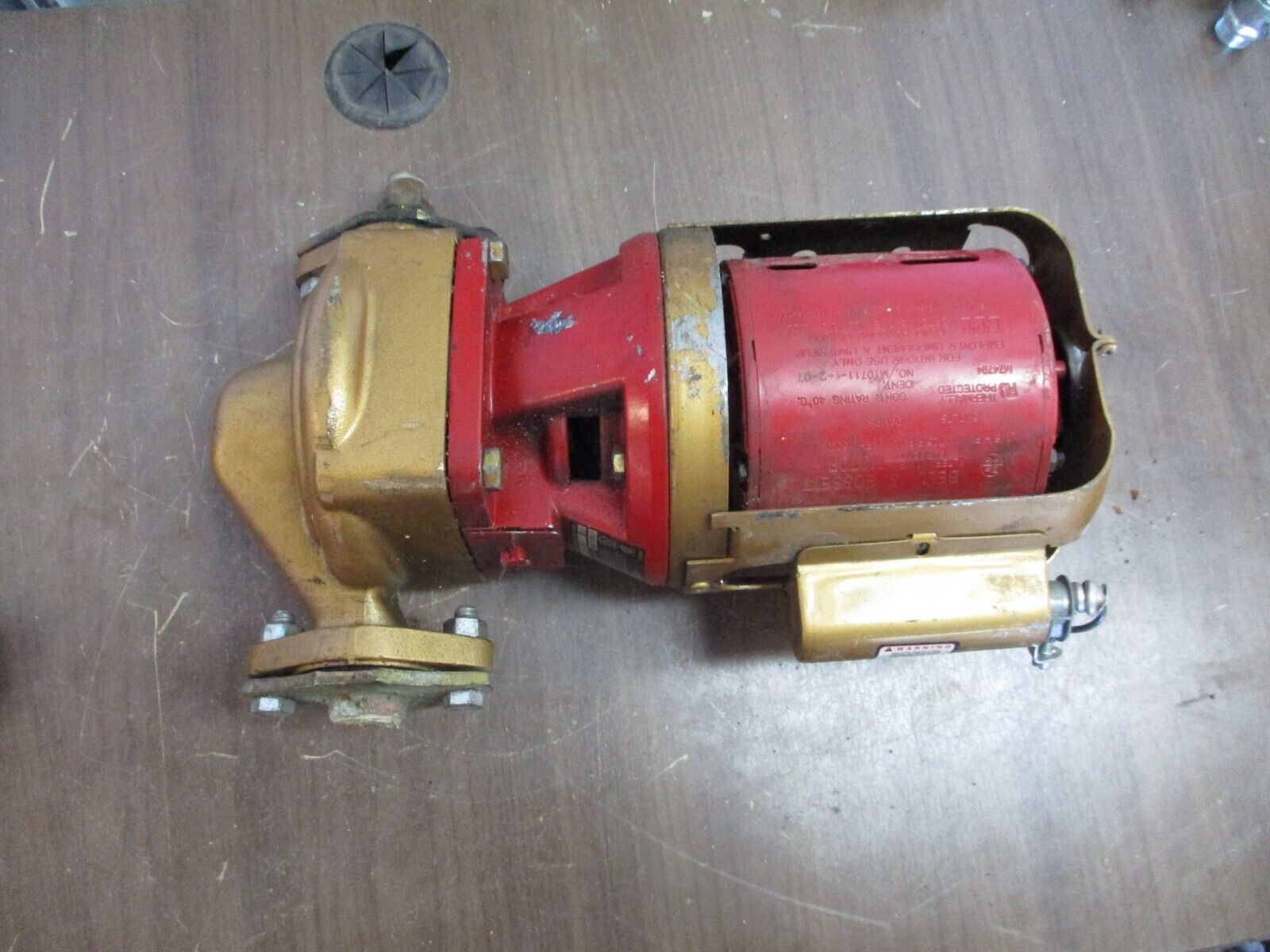 Bell & Gossett Bronze Circulator Pump P00230 1/6HP 1725RPM Used