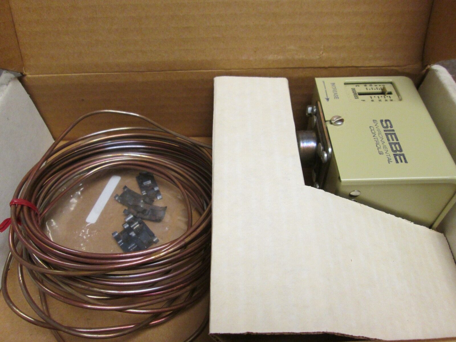 Siebe Low Temperature Duct Stat TC-5131 2-Pos SPDT Automatic Reset New Surplus
