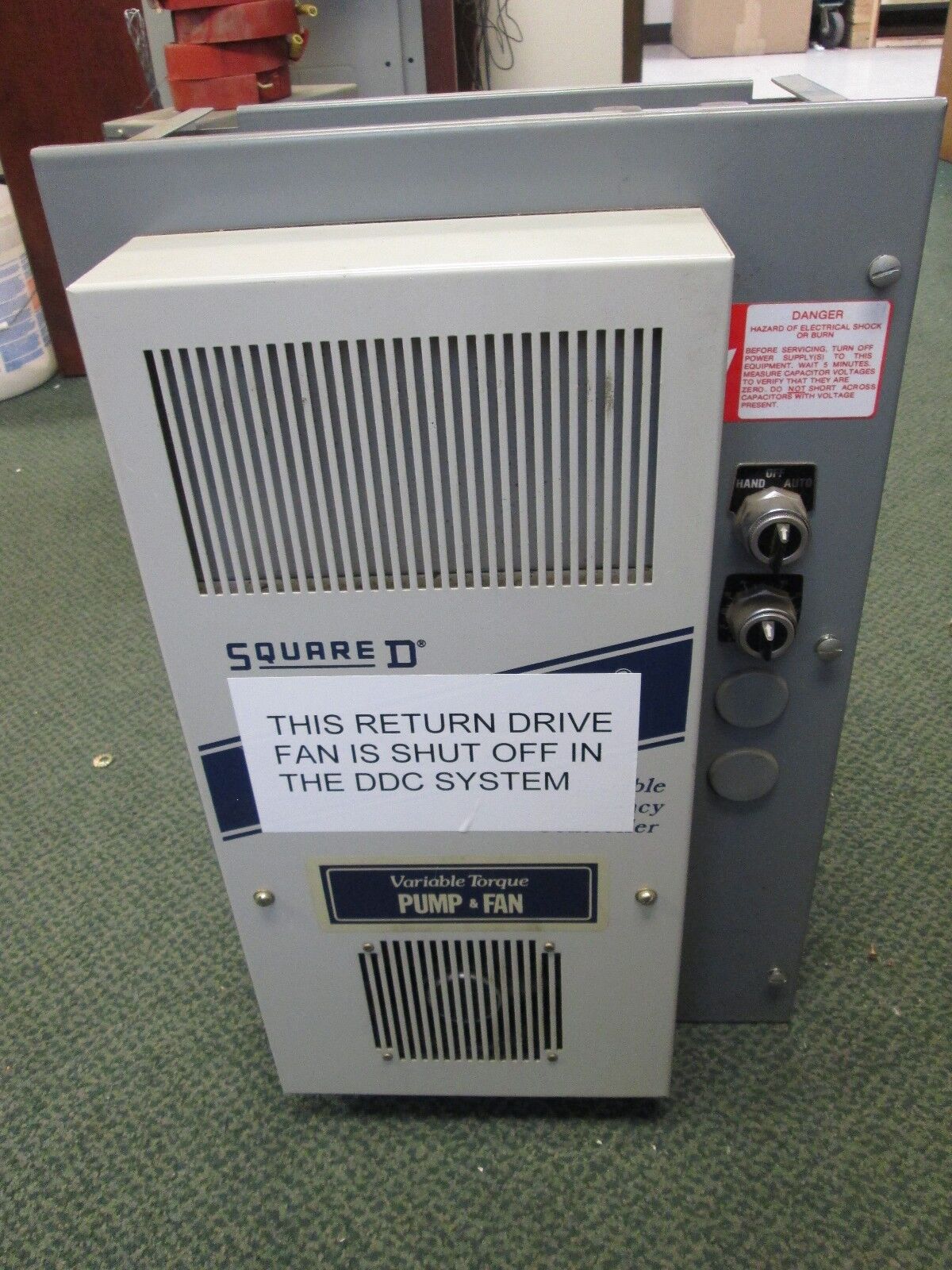Square D Omegapak 8804 5AF04F 5HP In: 460V 9.7A 60Hz Out: 0-460V 7.6A Used