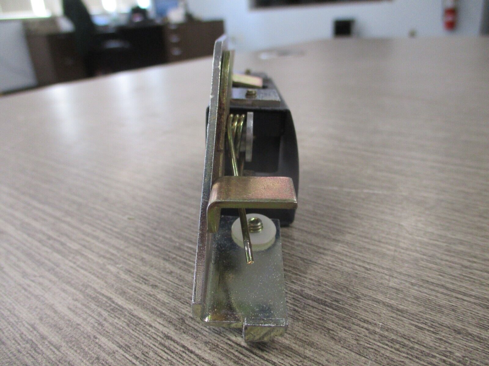 Square D Electrical Interlock EK3001 Ser. D02 For 30ASwitch New Surplus