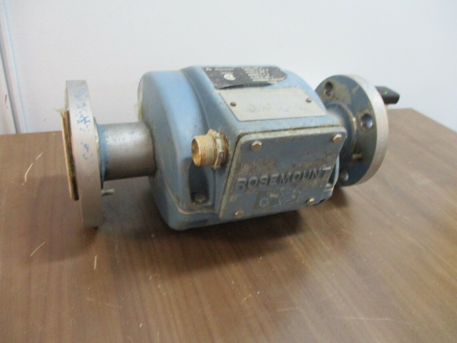 Rosemount Magnetic Flowtube 8701TSA020S1A3 275PSI Explosion Proof Used