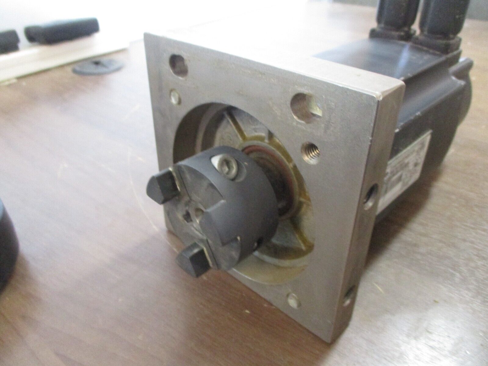 Rexroth Servo Motor MSK050C-0300-NN-M1-UP0-NNNN 600V 1.77Nm/A nMax: 4700min-1