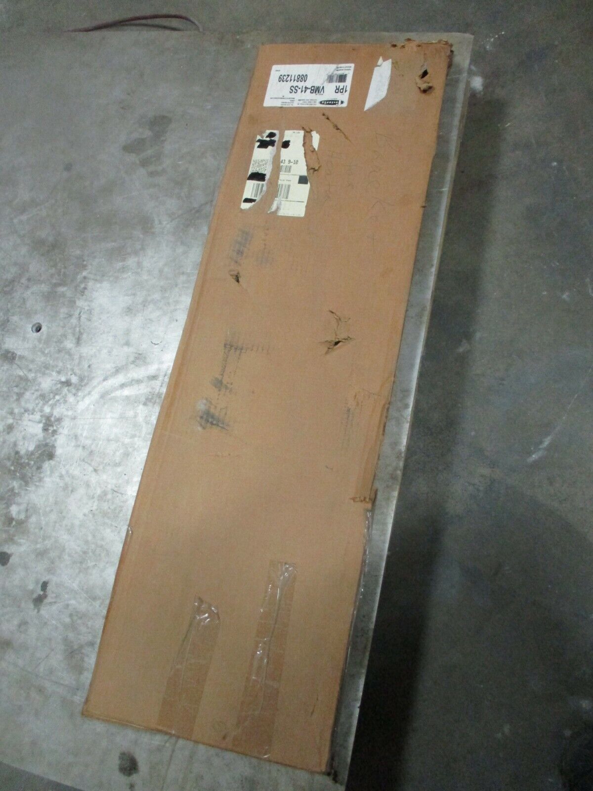 Fostoria Stainless Vertical Mounting Bracket VMB-41-SS New Surplus