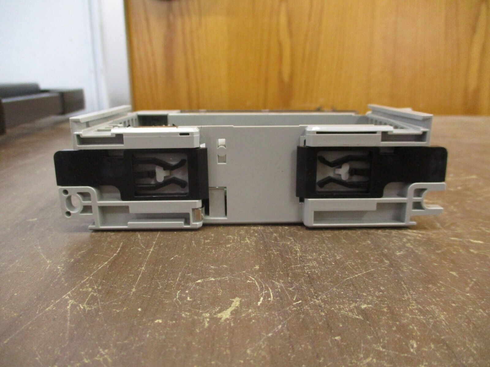 Allen-Bradley Compact I/O Current Output Module 1769-OF8C Ser. A F/W Rev. 2.2